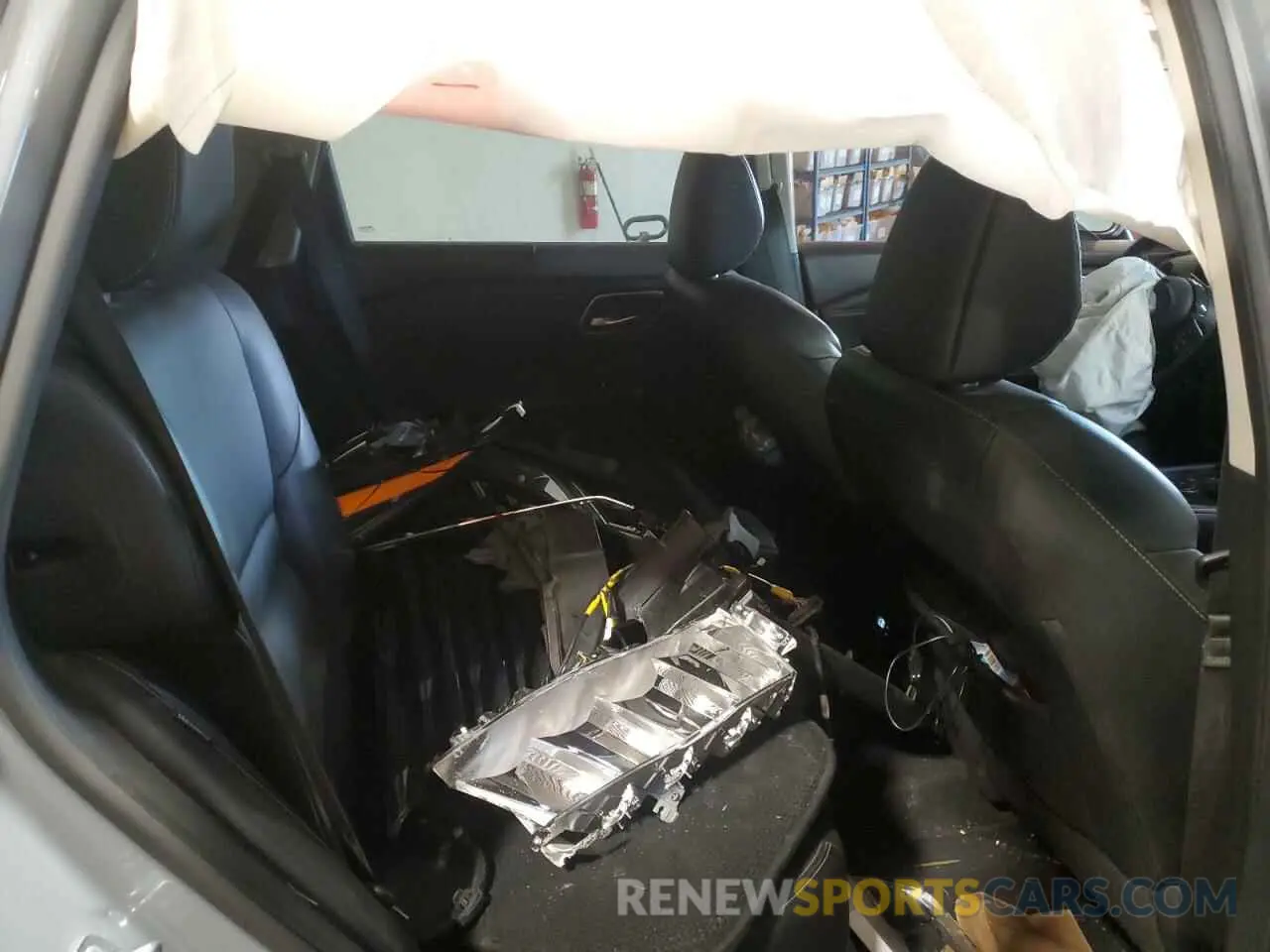 11 Photograph of a damaged car 5N1AT3CB2MC718398 NISSAN ROGUE 2021