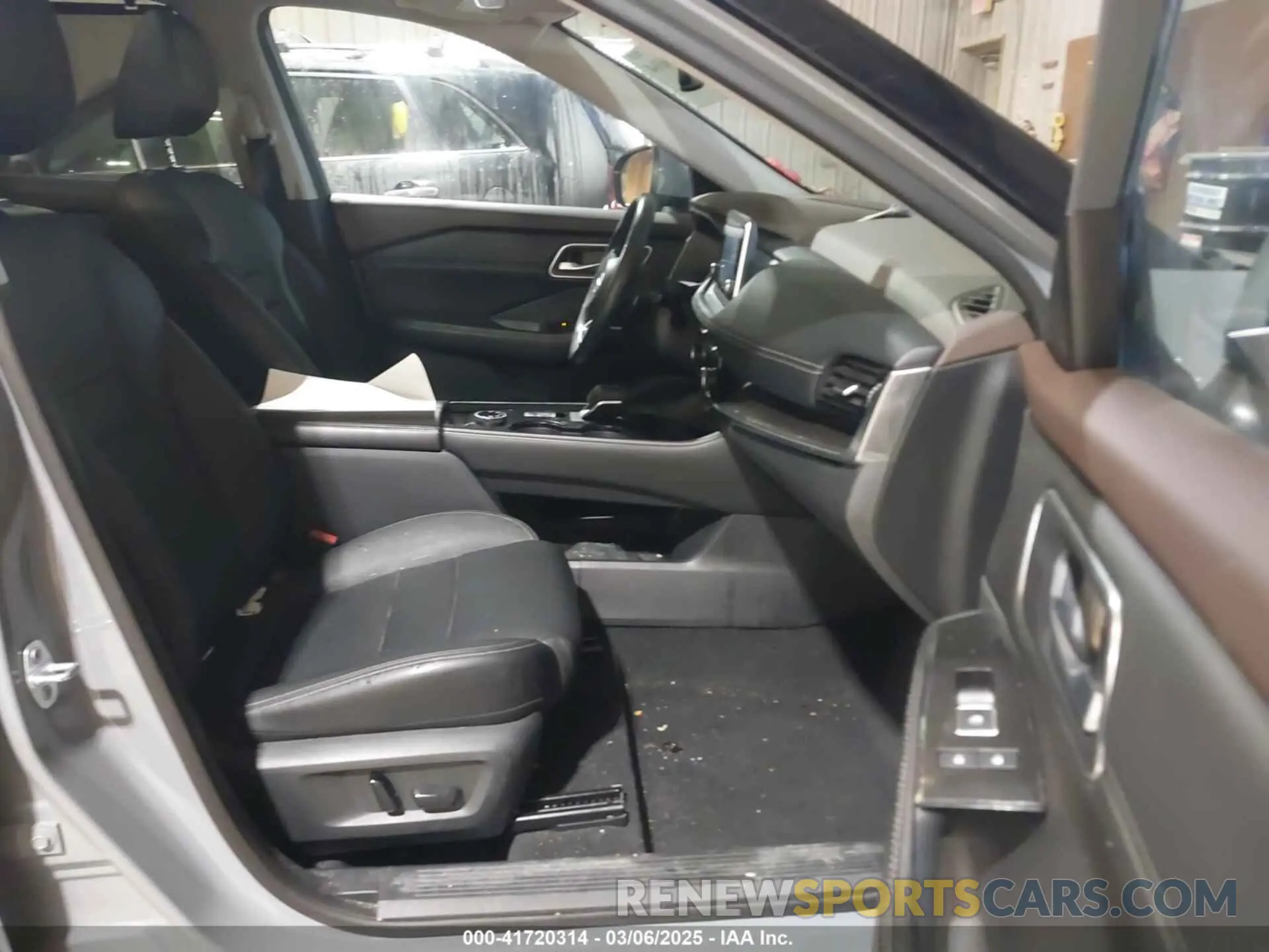 5 Photograph of a damaged car 5N1AT3CB2MC791982 NISSAN ROGUE 2021