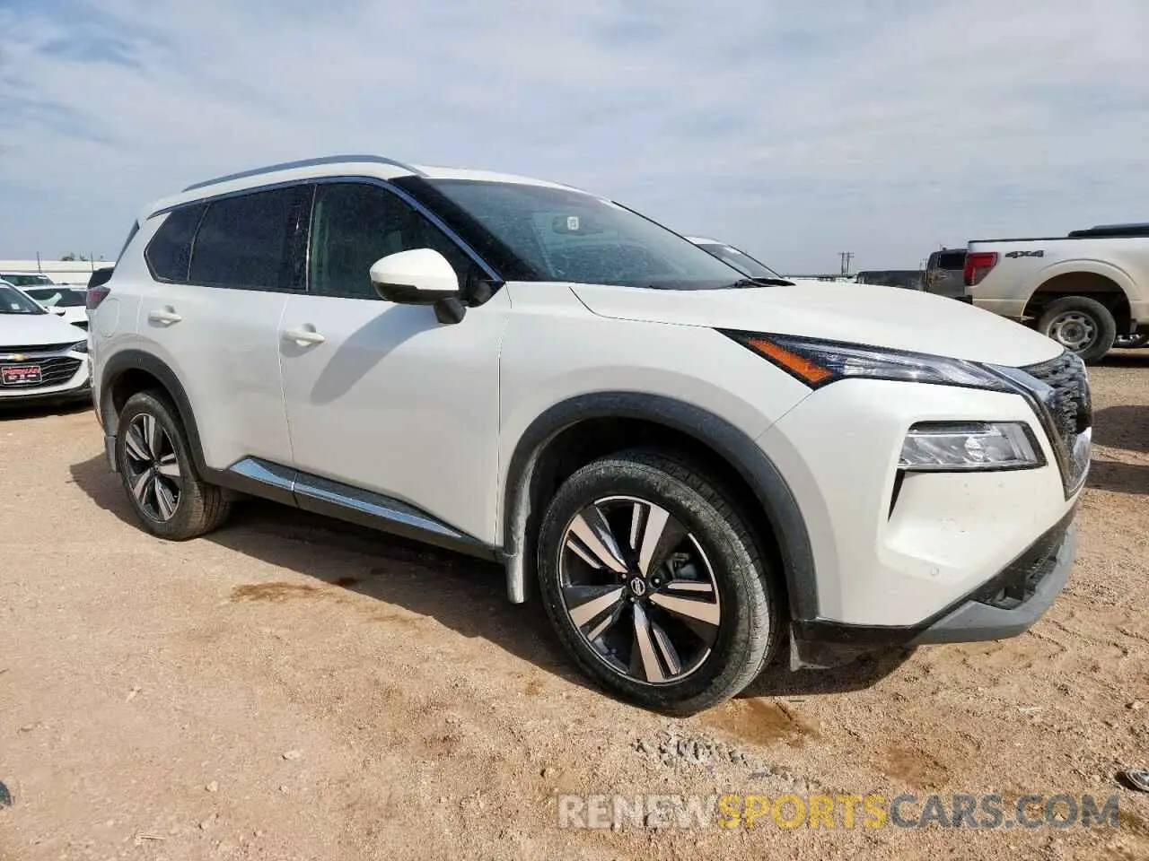 4 Photograph of a damaged car 5N1AT3CB3MC793997 NISSAN ROGUE 2021