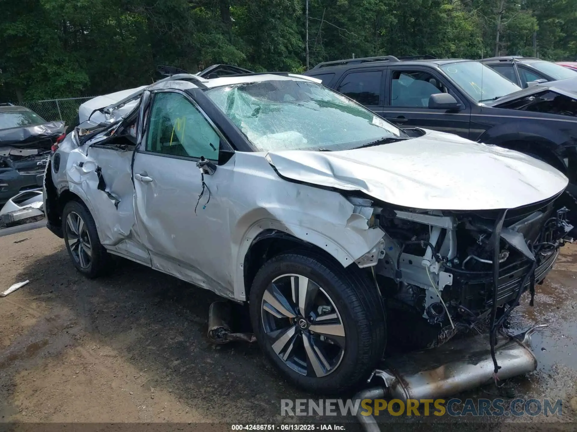 1 Photograph of a damaged car 5N1AT3CB4MC704633 NISSAN ROGUE 2021