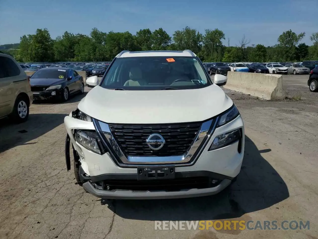 5 Photograph of a damaged car 5N1AT3CB4MC781308 NISSAN ROGUE 2021