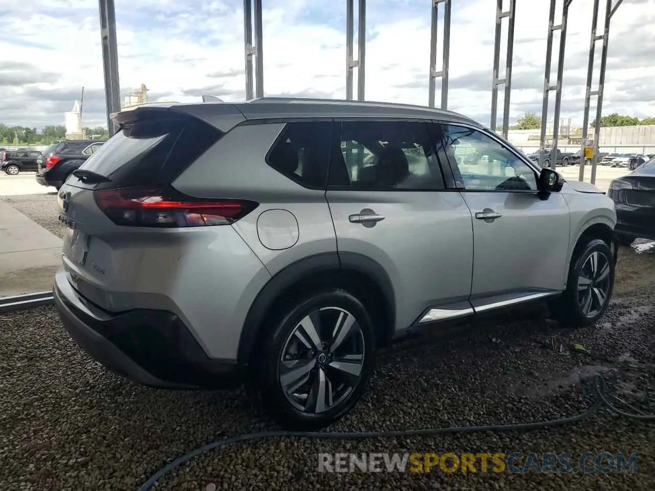 3 Photograph of a damaged car 5N1AT3CB5MC807897 NISSAN ROGUE 2021