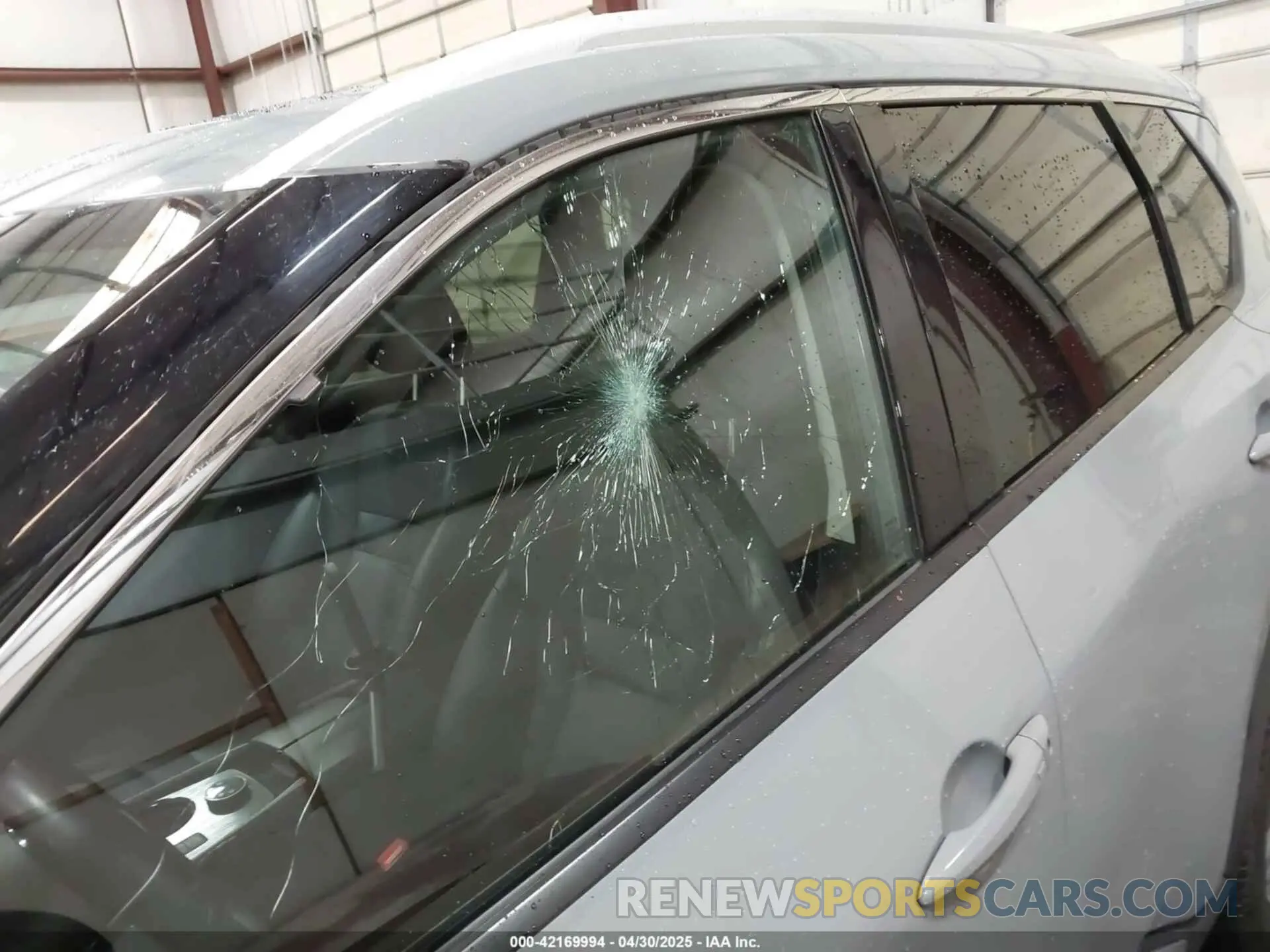 18 Photograph of a damaged car 5N1AT3CB6MC843016 NISSAN ROGUE 2021