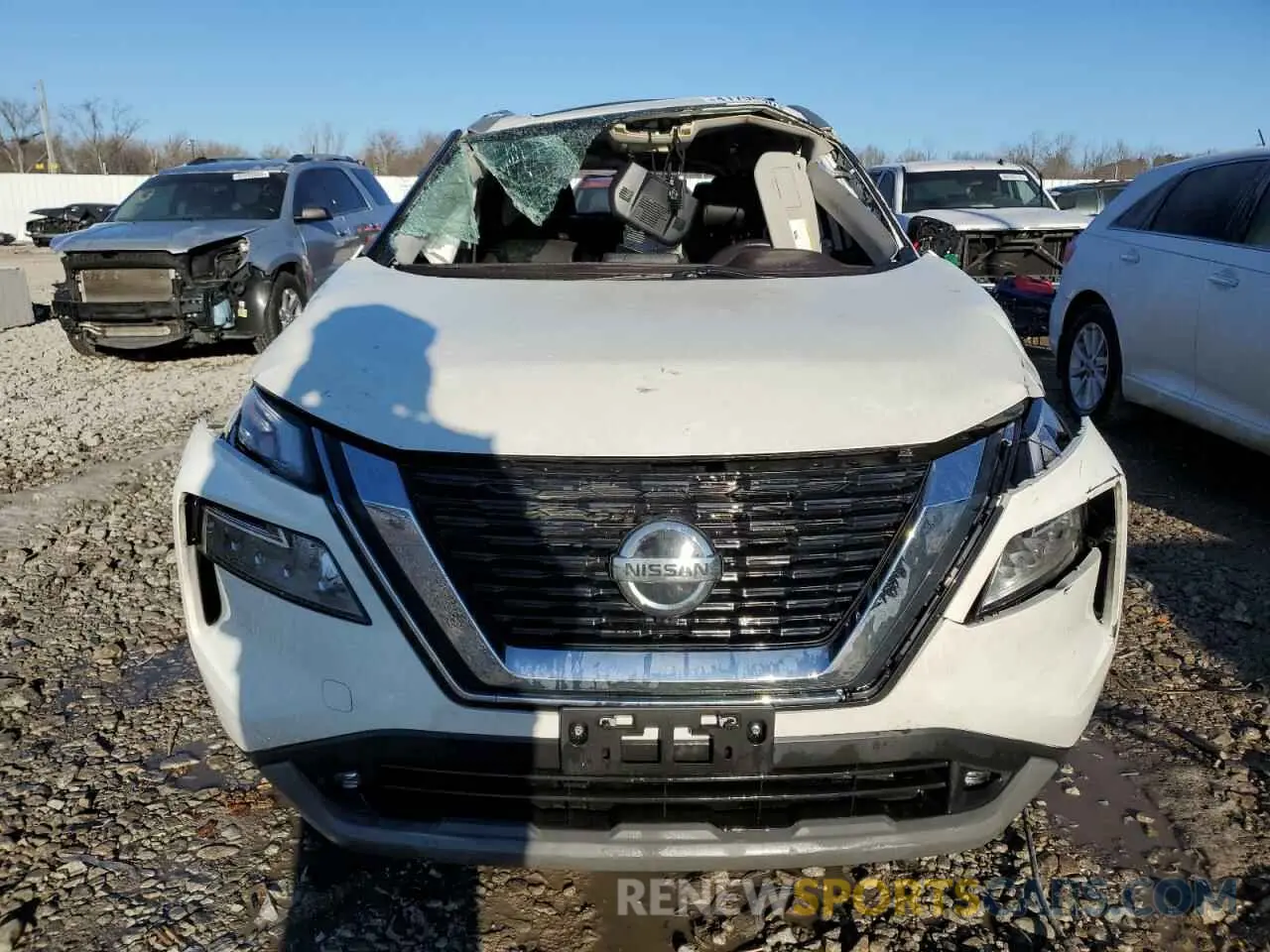 5 Photograph of a damaged car 5N1AT3CB8MC720074 NISSAN ROGUE 2021