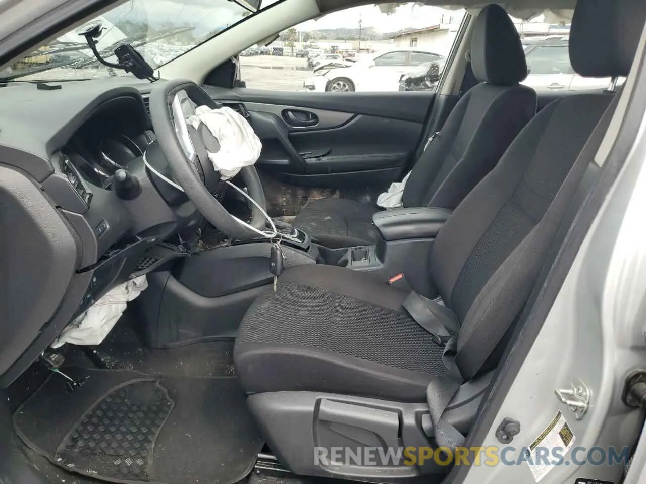 7 Photograph of a damaged car JN1BJ1AV4MW561734 NISSAN ROGUE 2021