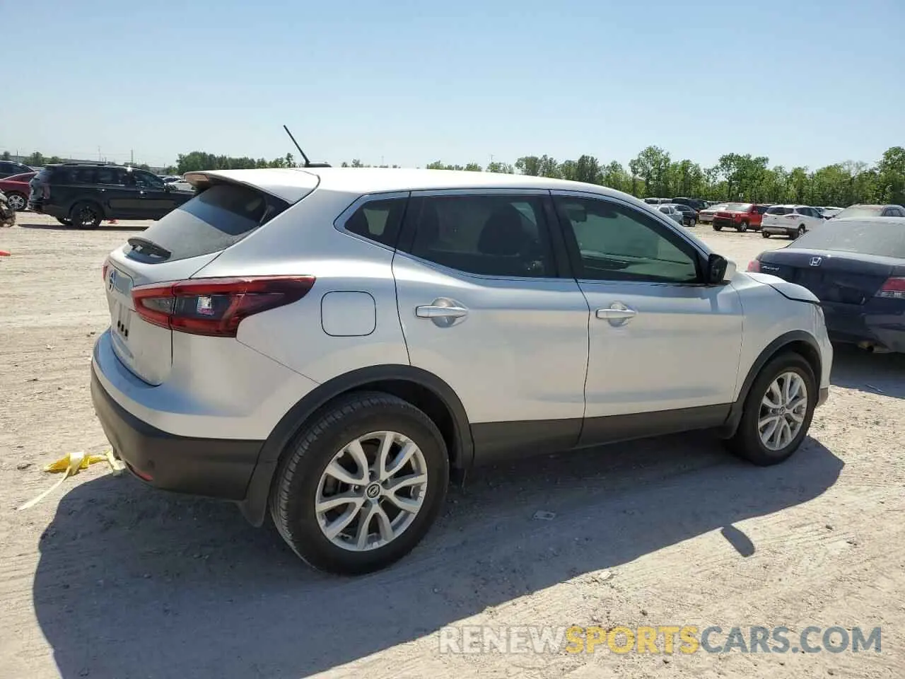 3 Photograph of a damaged car JN1BJ1AV6MW302839 NISSAN ROGUE 2021
