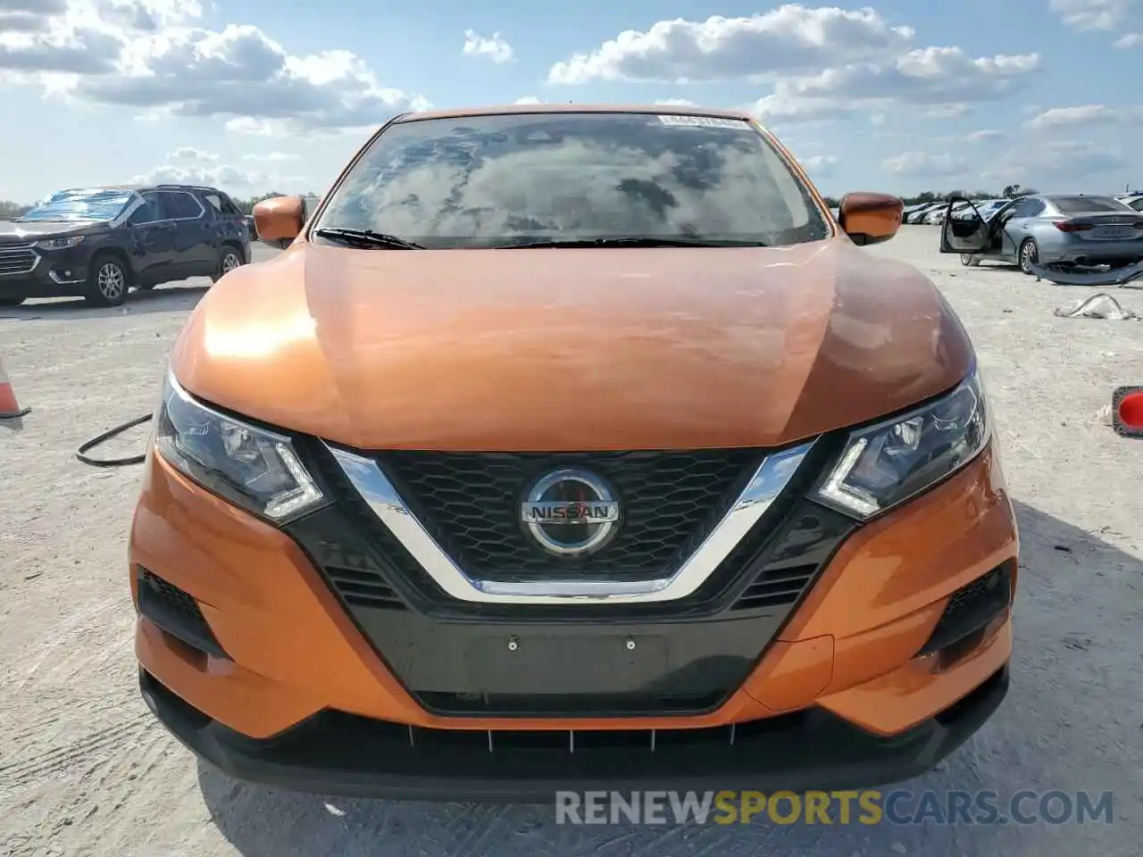 5 Photograph of a damaged car JN1BJ1AV8MW323370 NISSAN ROGUE 2021