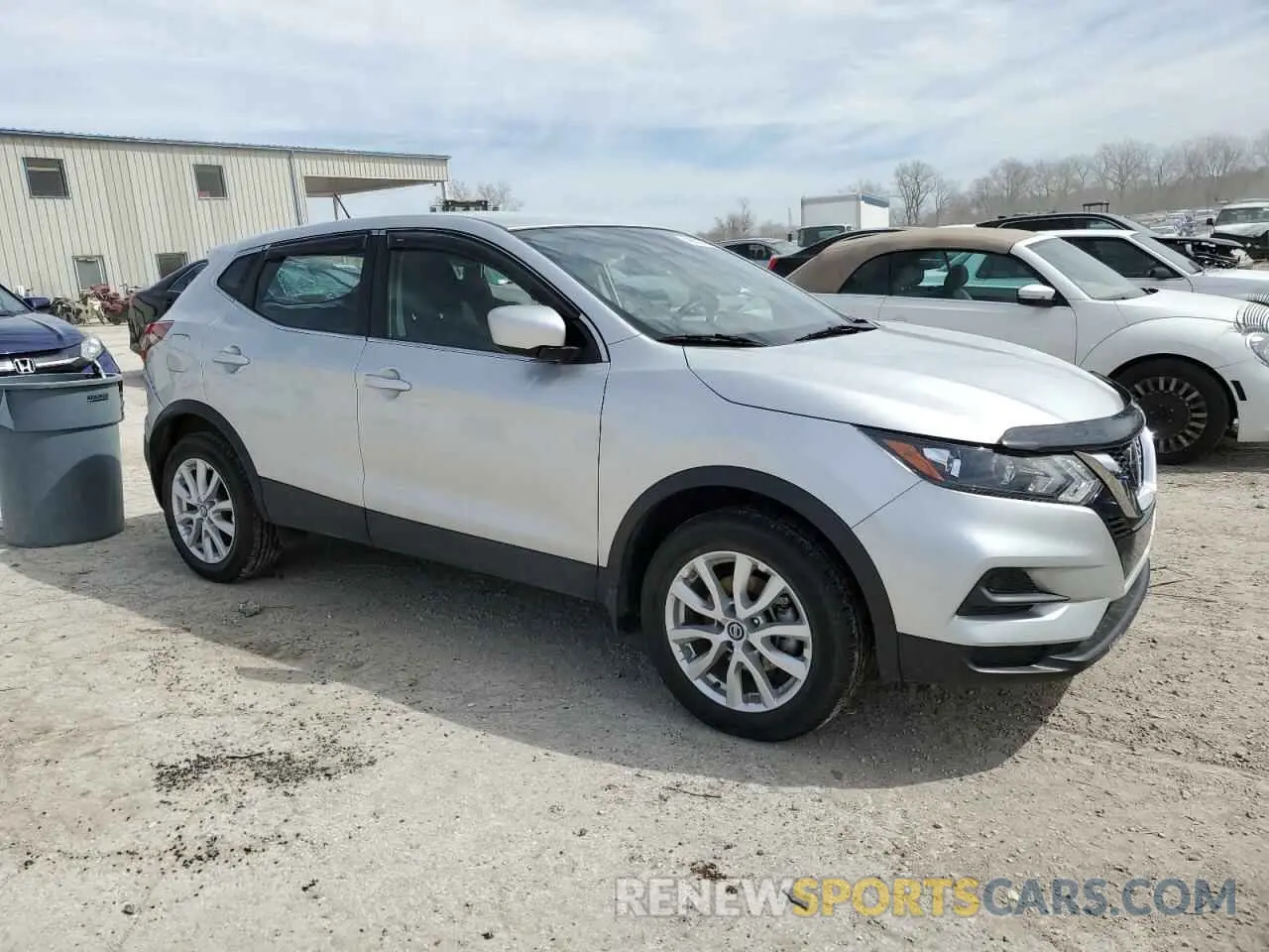 4 Photograph of a damaged car JN1BJ1AW0MW426758 NISSAN ROGUE 2021