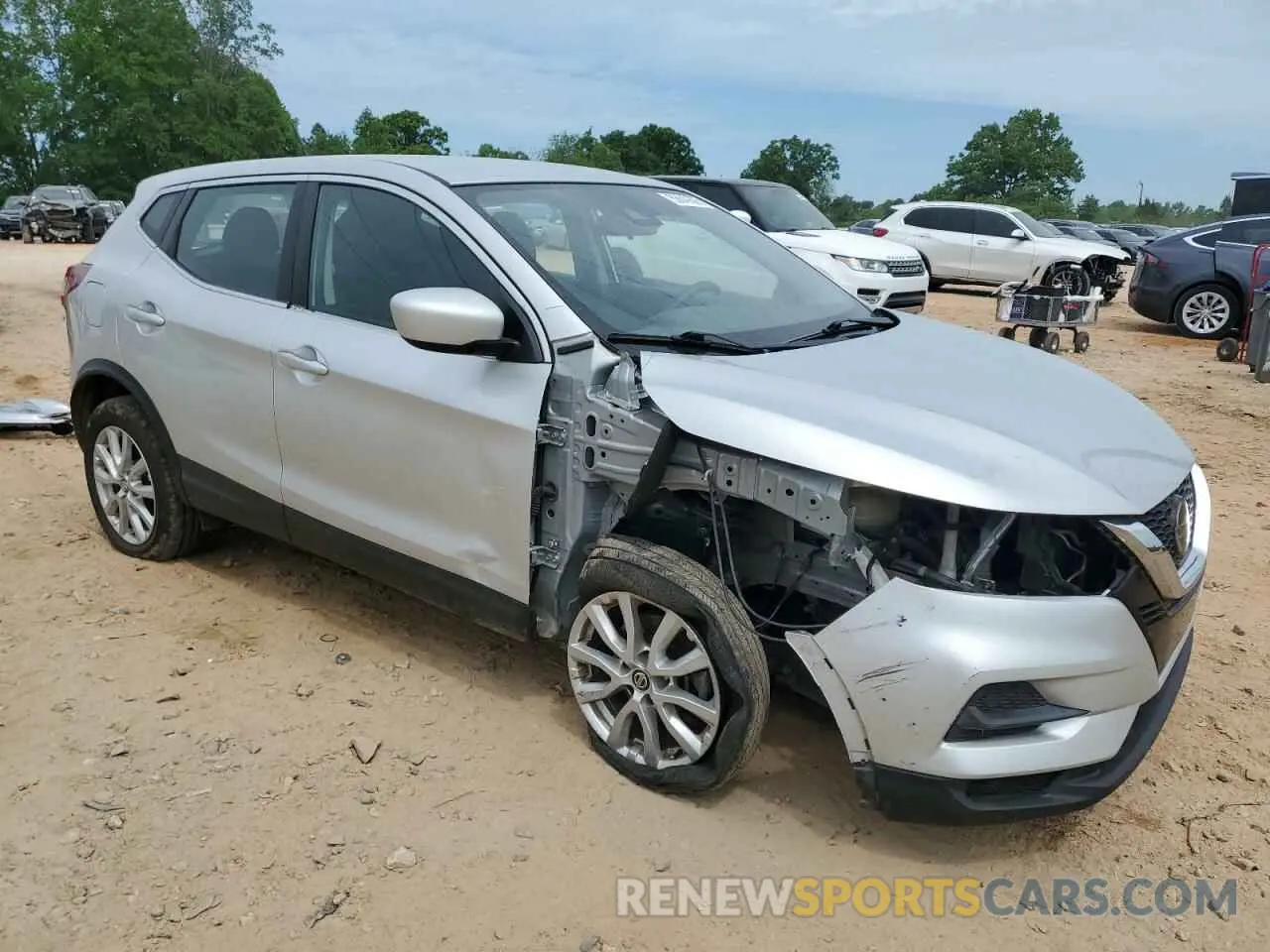 4 Photograph of a damaged car JN1BJ1AW0MW668580 NISSAN ROGUE 2021
