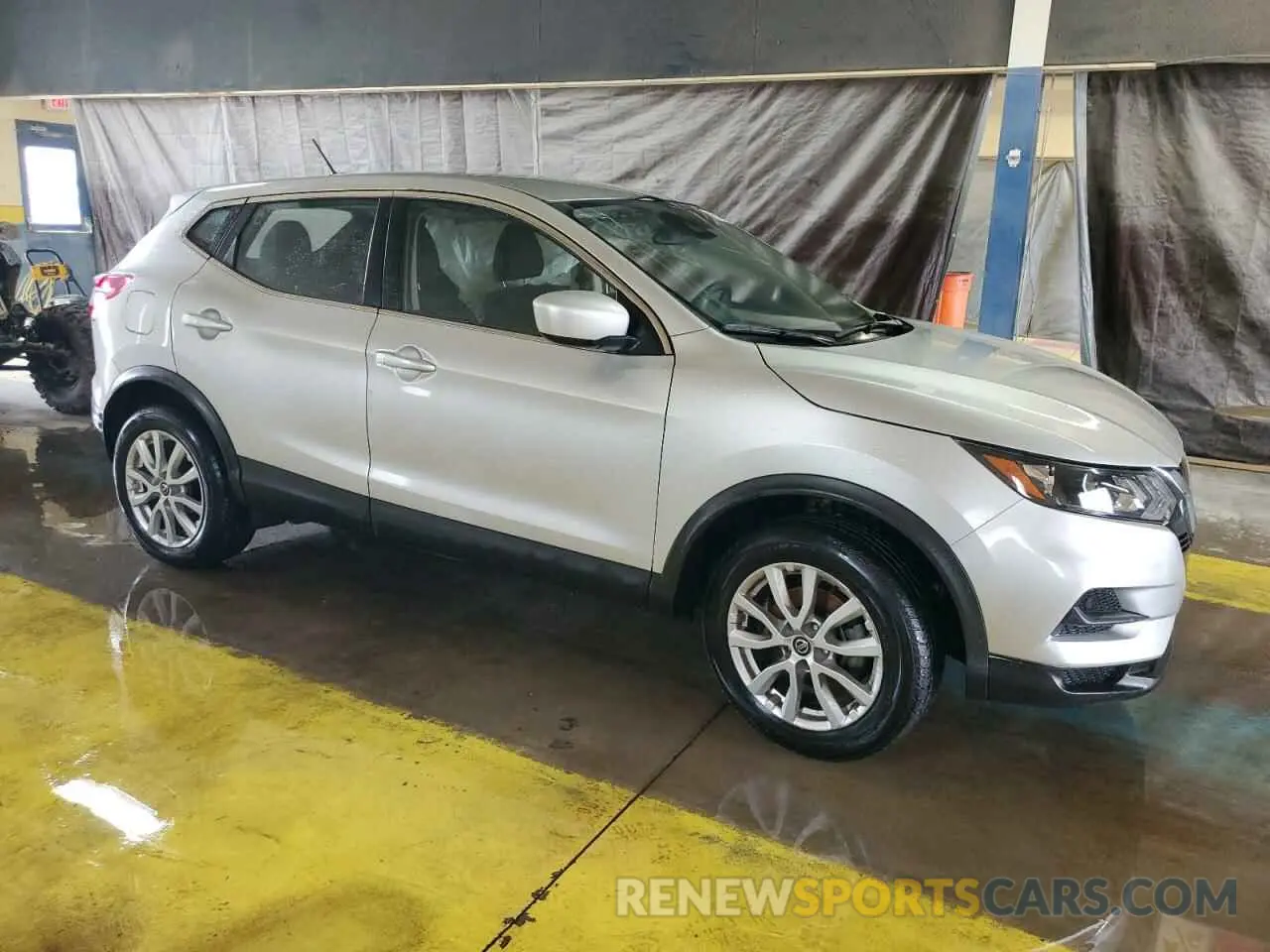 4 Photograph of a damaged car JN1BJ1AW3MW420131 NISSAN ROGUE 2021