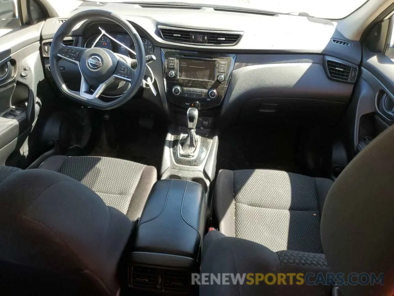 8 Photograph of a damaged car JN1BJ1AW7MW440589 NISSAN ROGUE 2021