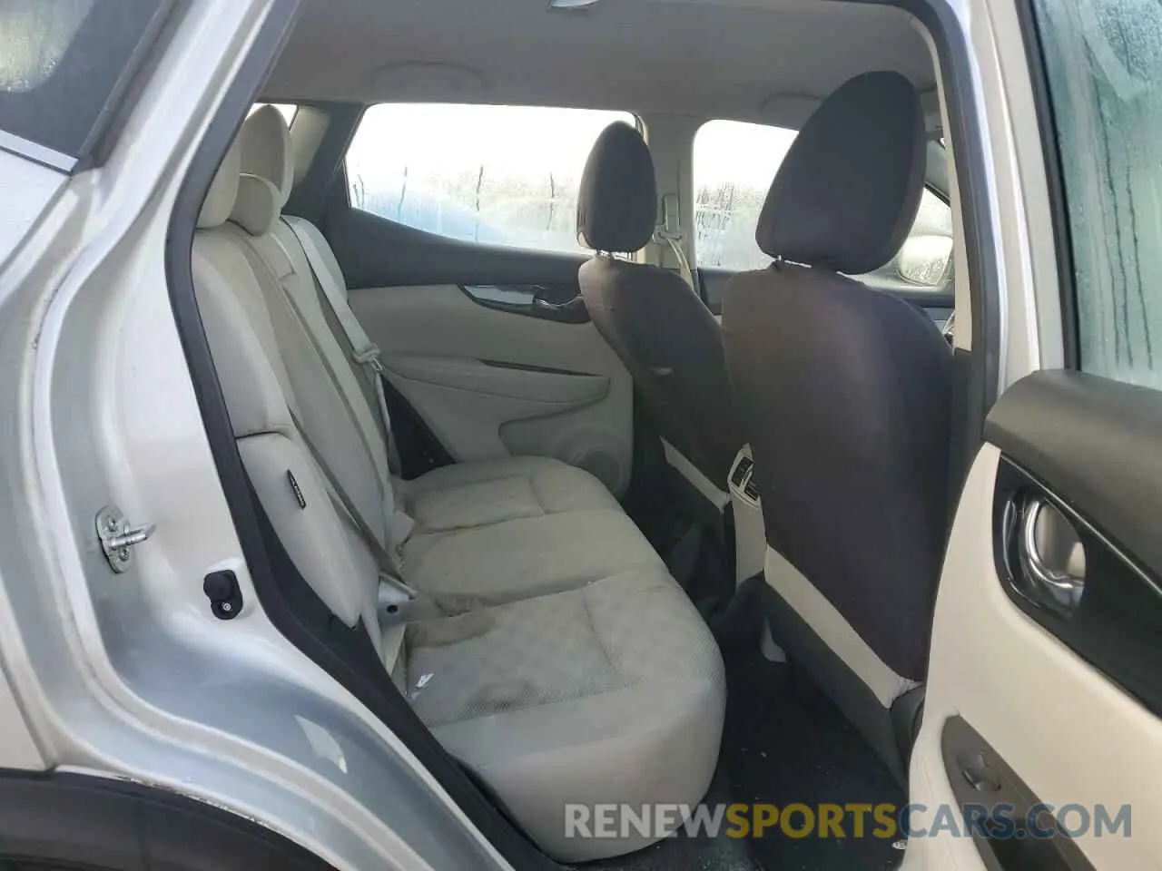 11 Photograph of a damaged car JN1BJ1BV0MW317190 NISSAN ROGUE 2021