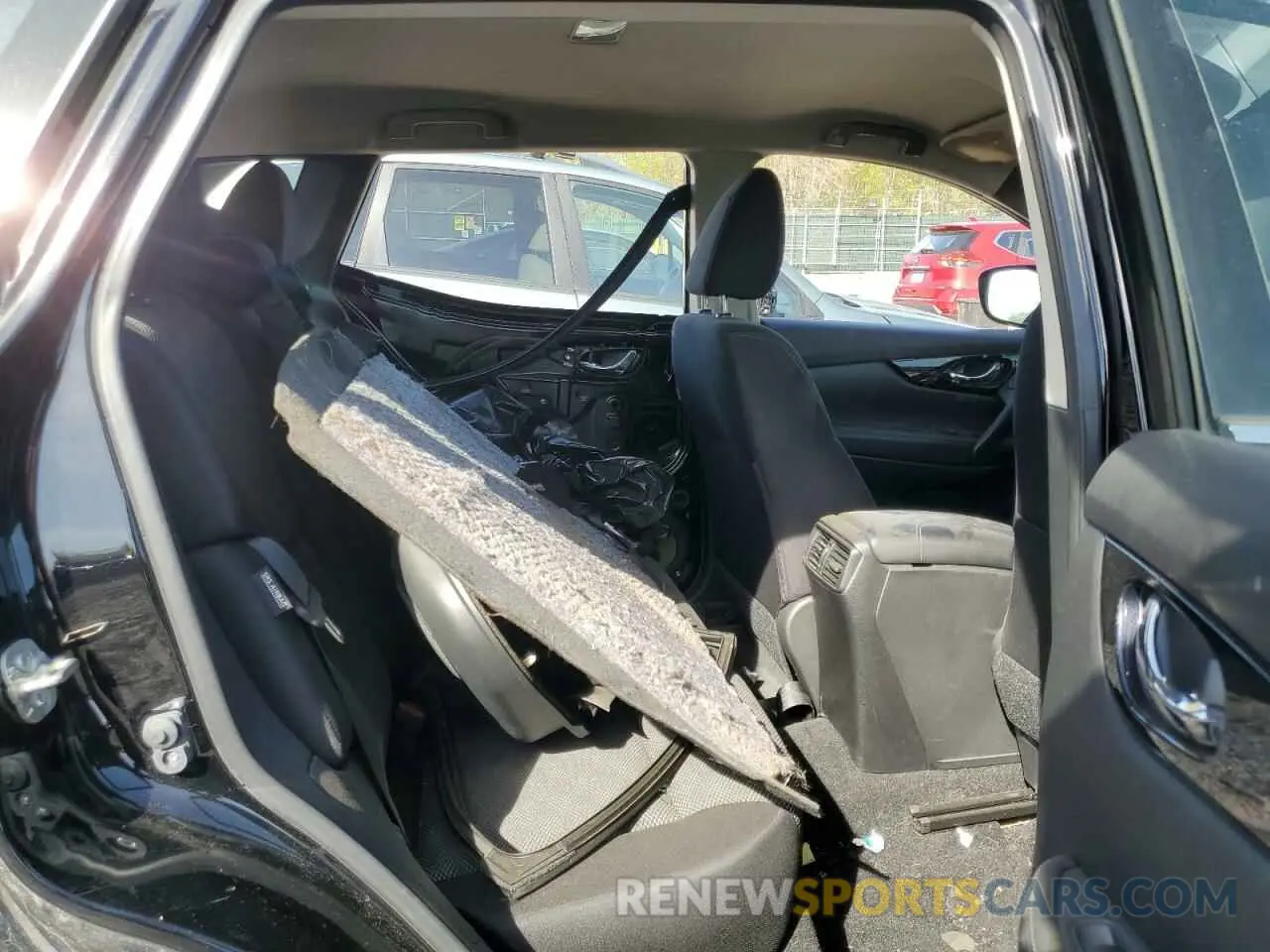 11 Photograph of a damaged car JN1BJ1BW6MW663026 NISSAN ROGUE 2021