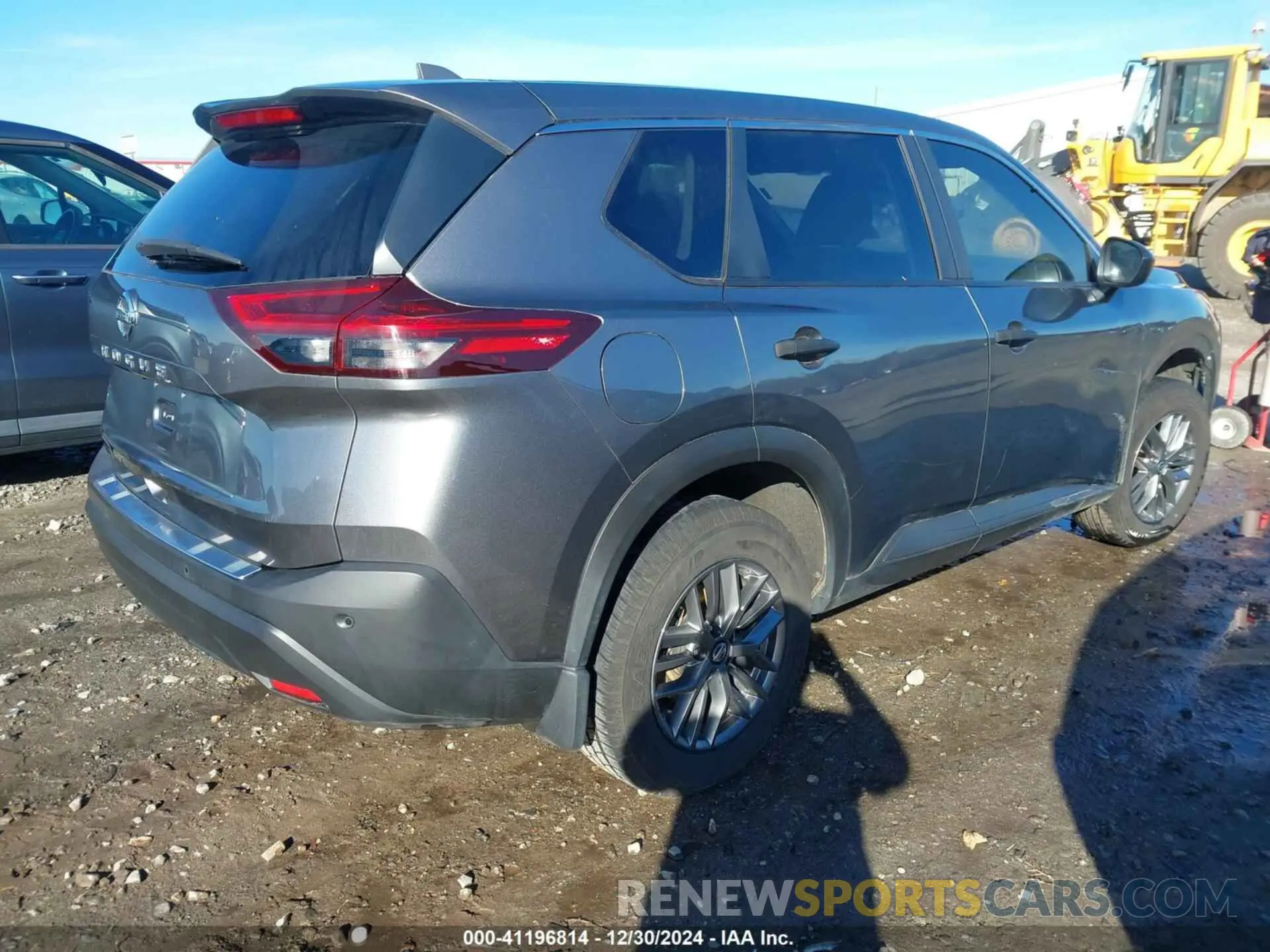 4 Photograph of a damaged car JN8AT3AA1MW002853 NISSAN ROGUE 2021