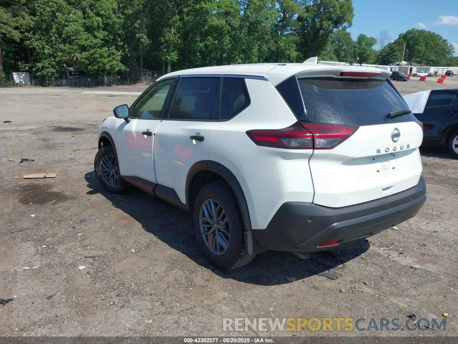 3 Photograph of a damaged car JN8AT3AA1MW005641 NISSAN ROGUE 2021