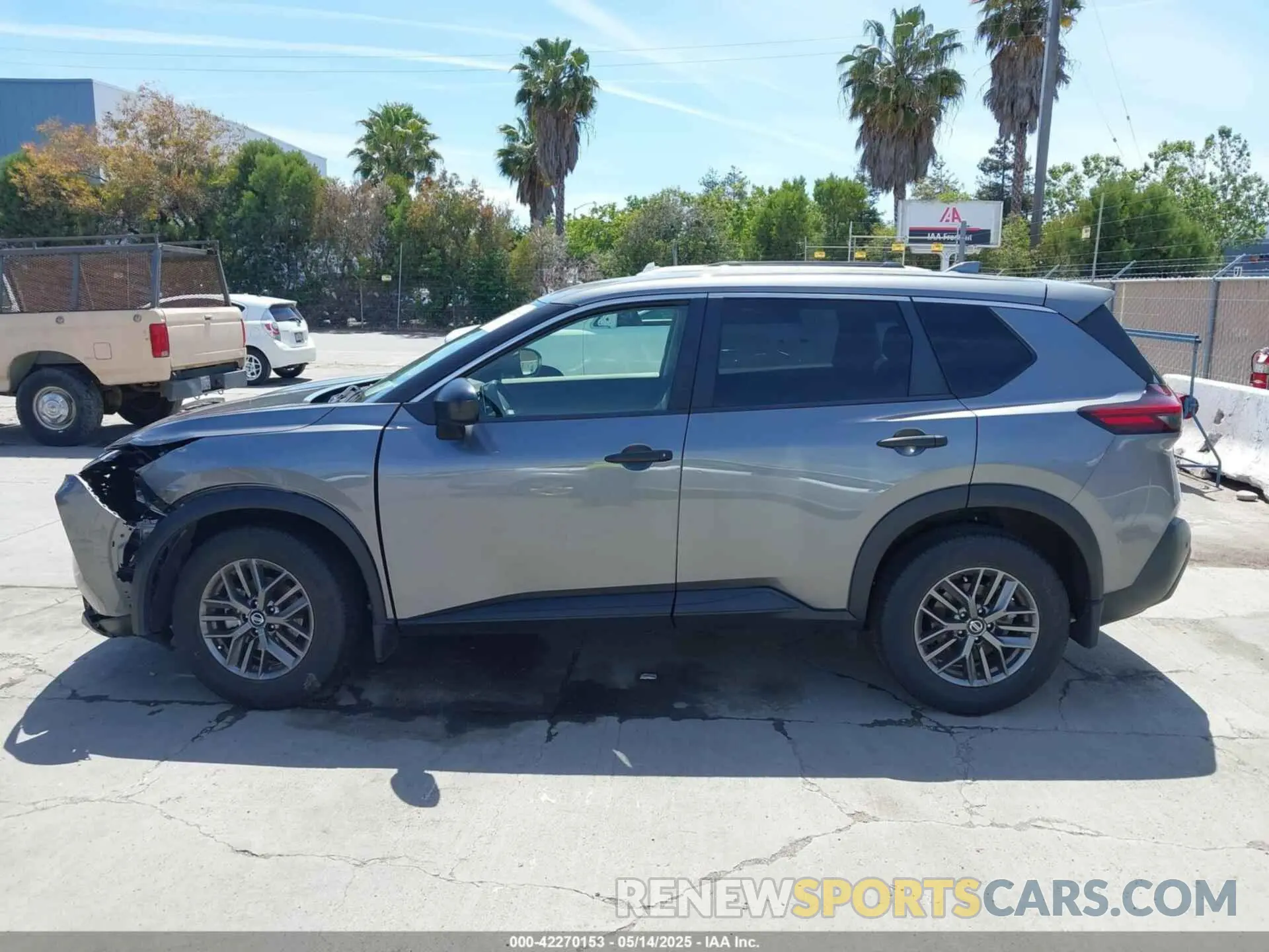 14 Photograph of a damaged car JN8AT3AA1MW016803 NISSAN ROGUE 2021