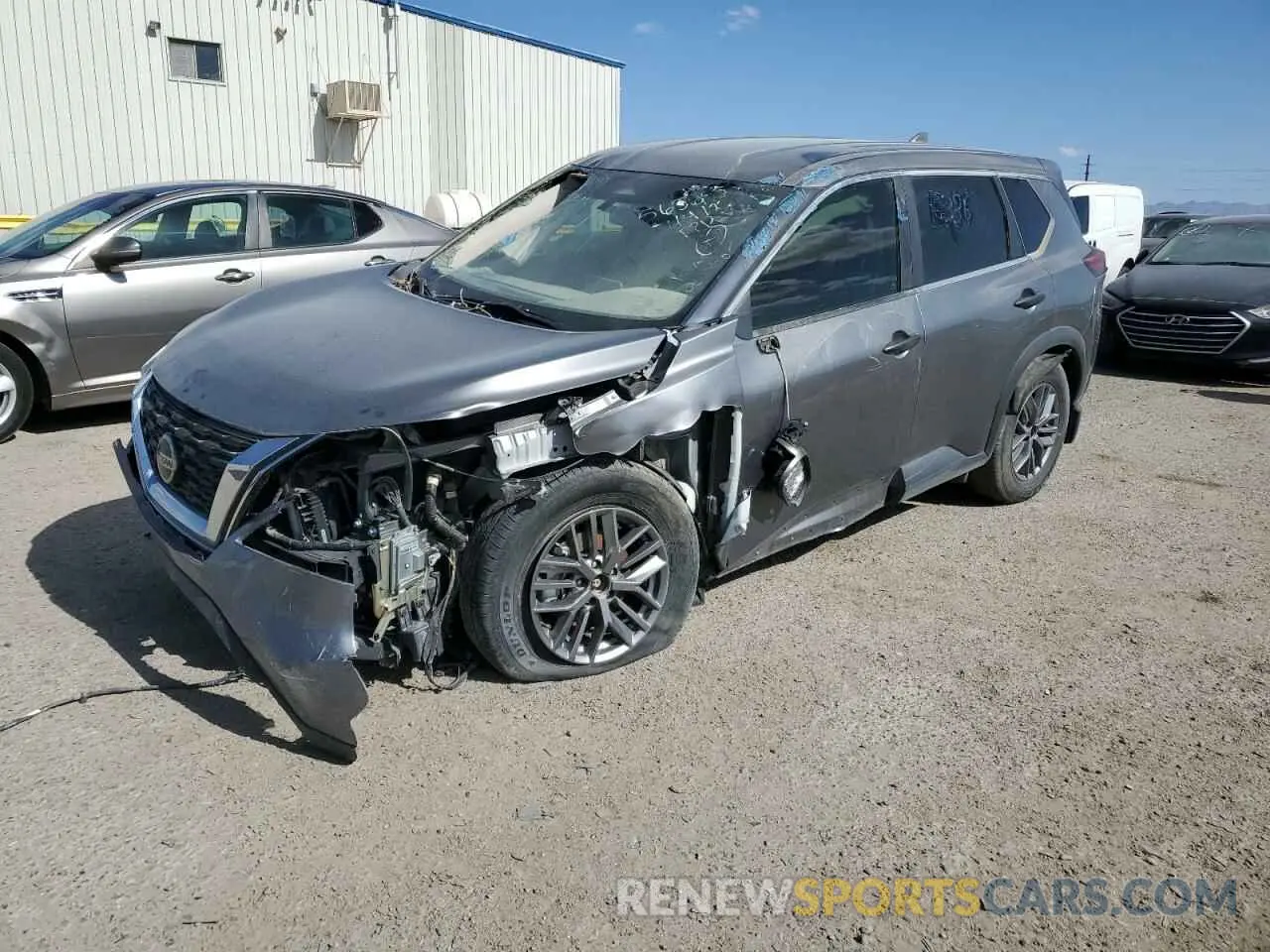 1 Photograph of a damaged car JN8AT3AA3MW005088 NISSAN ROGUE 2021