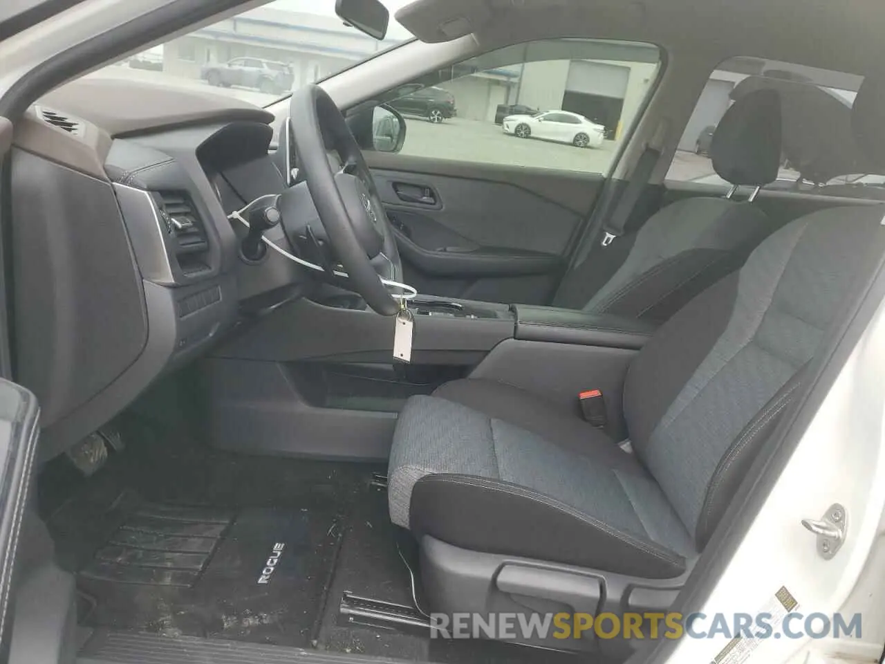 7 Photograph of a damaged car JN8AT3AA3MW011246 NISSAN ROGUE 2021