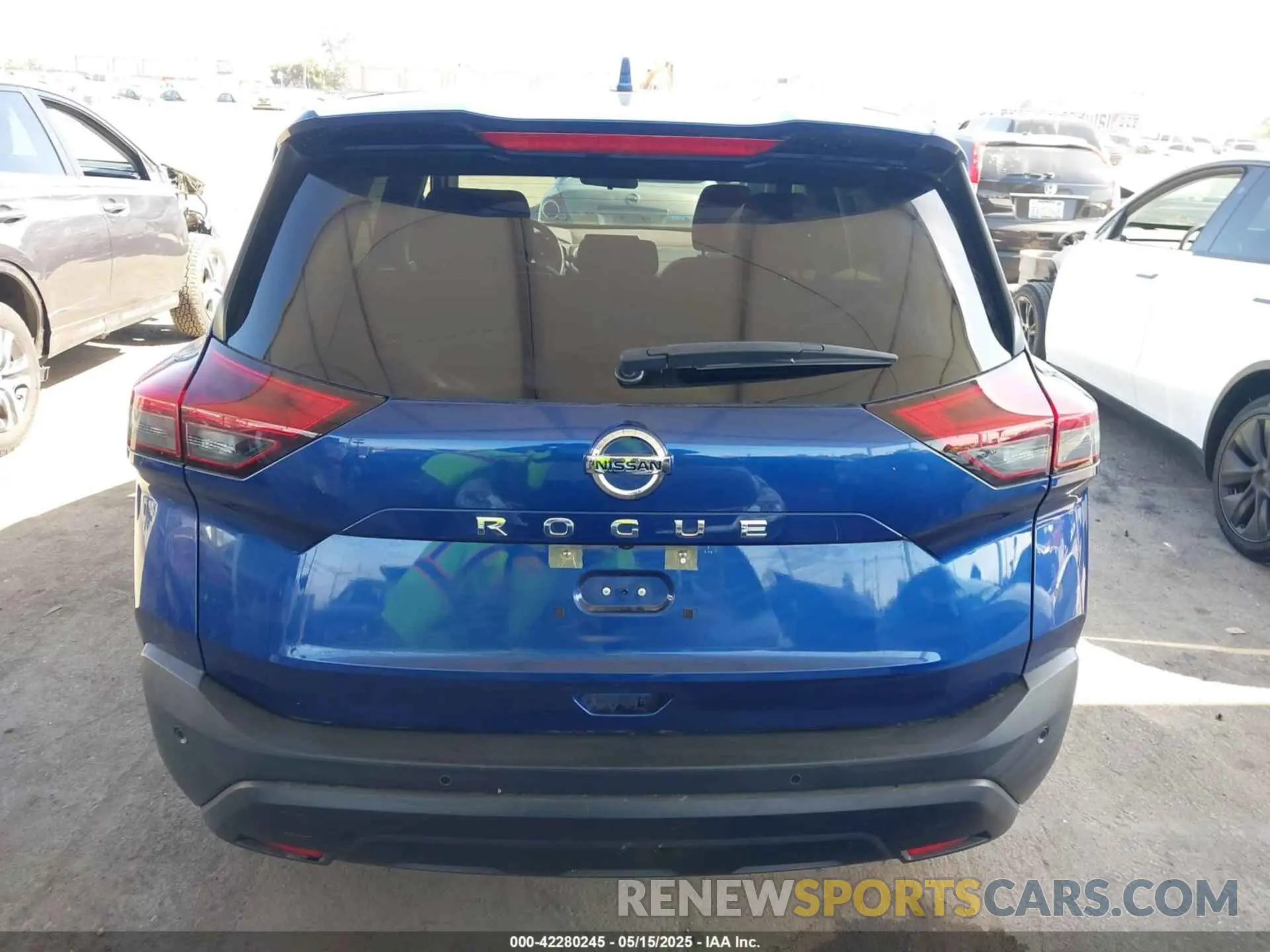 17 Photograph of a damaged car JN8AT3AA3MW011845 NISSAN ROGUE 2021