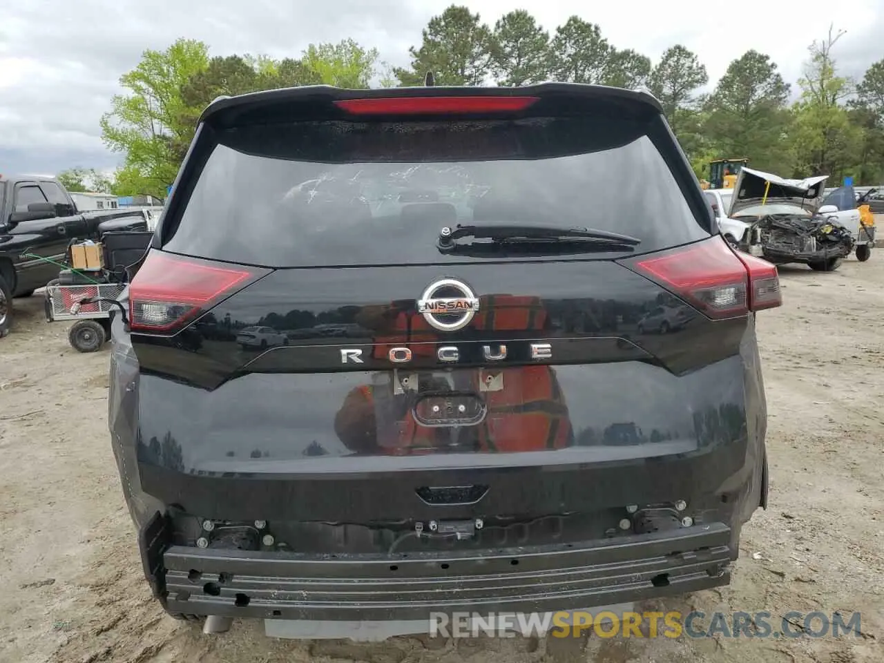 6 Photograph of a damaged car JN8AT3AA3MW012056 NISSAN ROGUE 2021