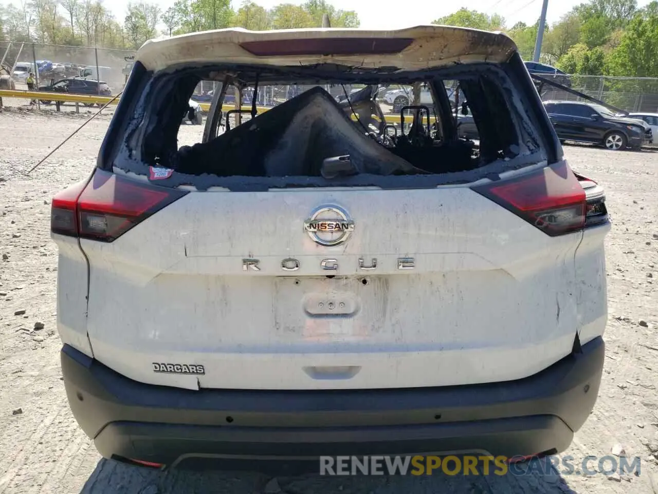 6 Photograph of a damaged car JN8AT3AA8MW015504 NISSAN ROGUE 2021
