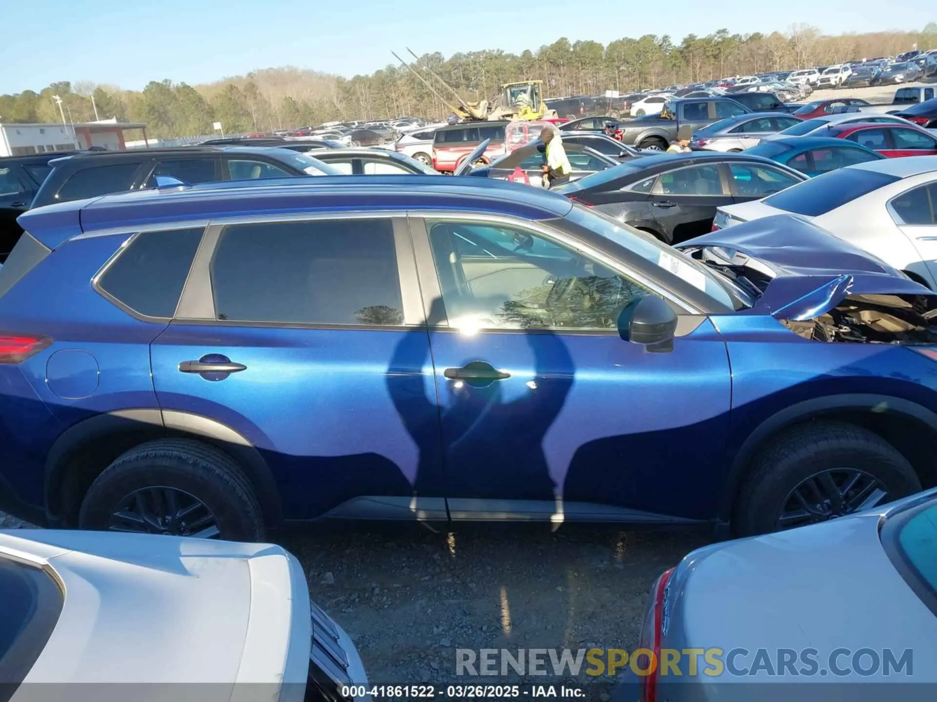 13 Photograph of a damaged car JN8AT3AA8MW018600 NISSAN ROGUE 2021
