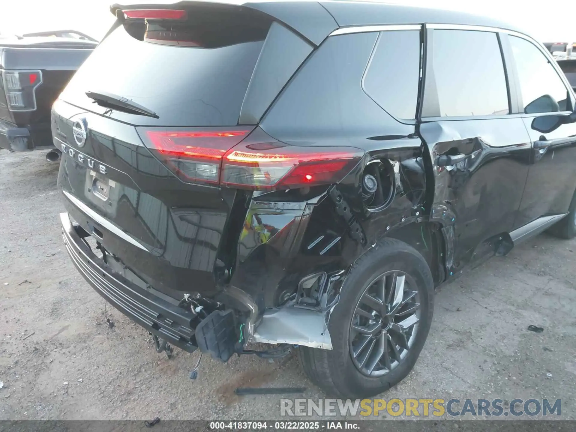 6 Photograph of a damaged car JN8AT3AA9MW004155 NISSAN ROGUE 2021