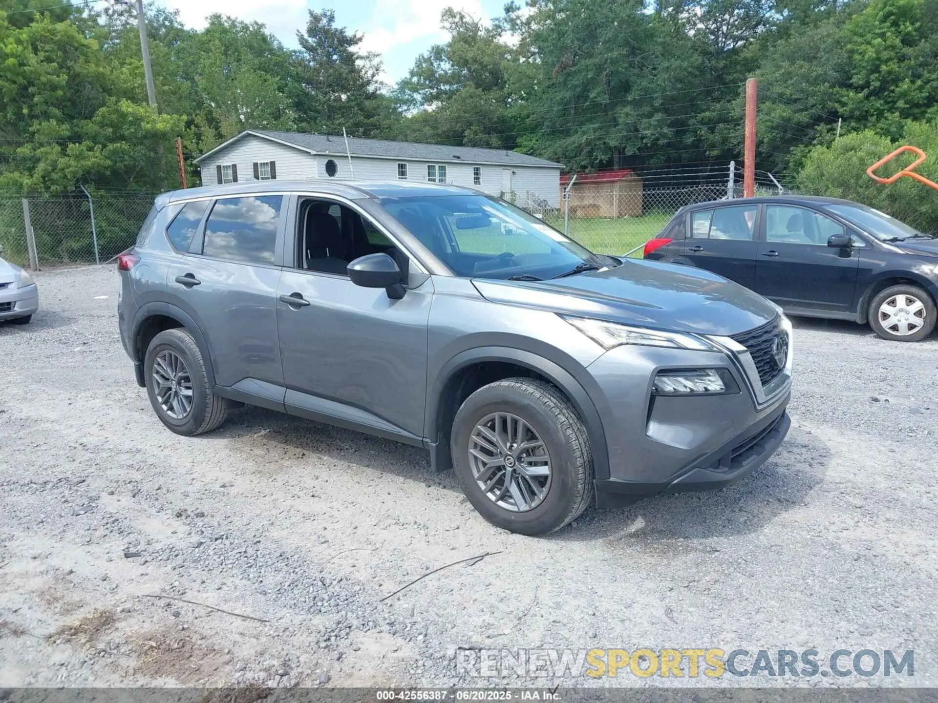 1 Photograph of a damaged car JN8AT3AA9MW004401 NISSAN ROGUE 2021