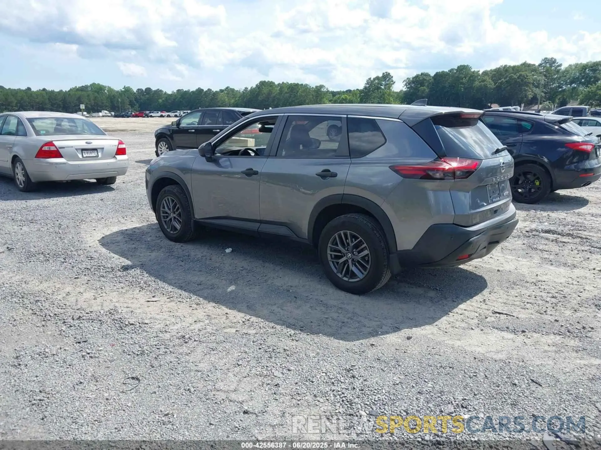3 Photograph of a damaged car JN8AT3AA9MW004401 NISSAN ROGUE 2021