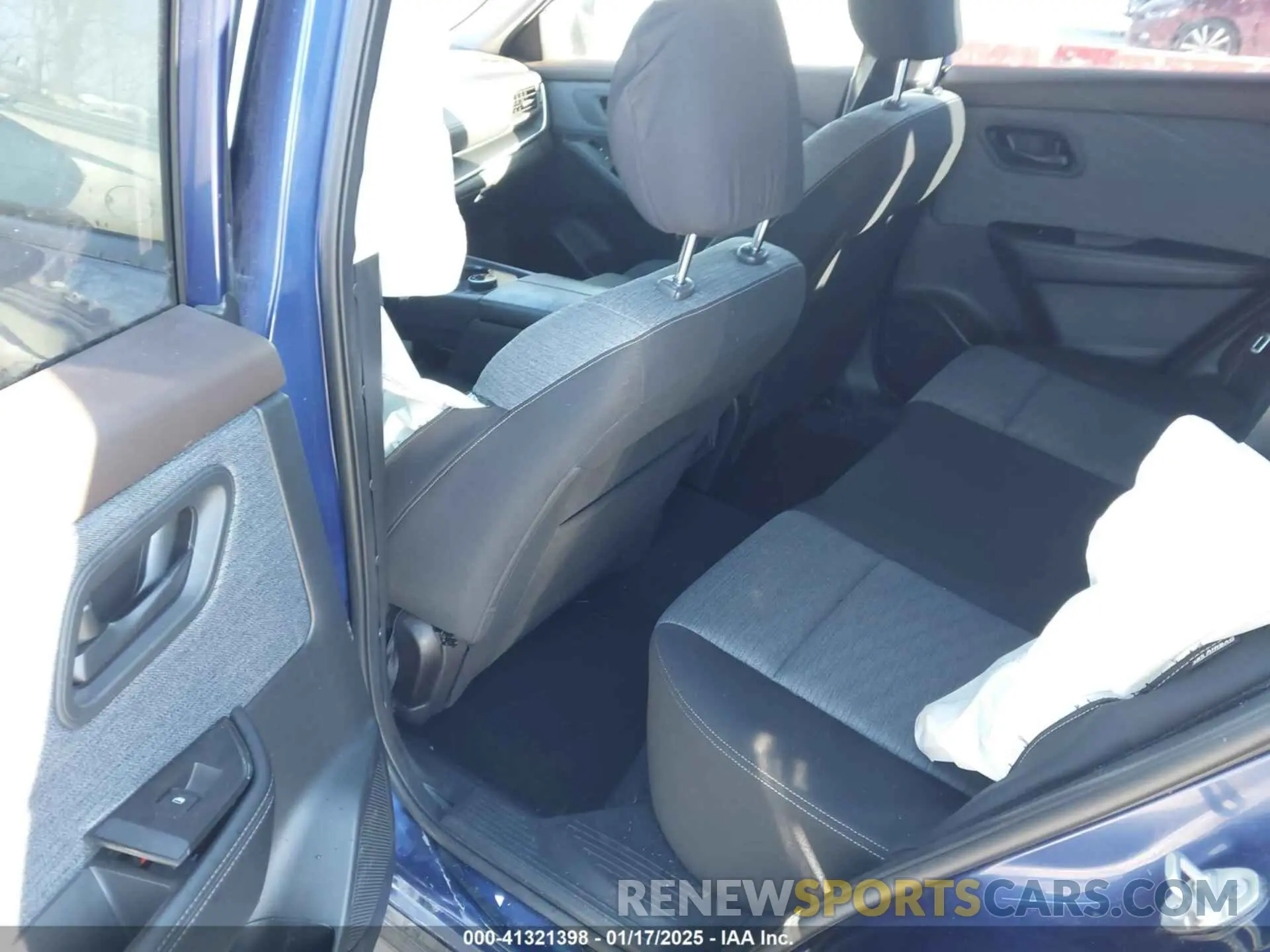 8 Photograph of a damaged car JN8AT3AB1MW225886 NISSAN ROGUE 2021