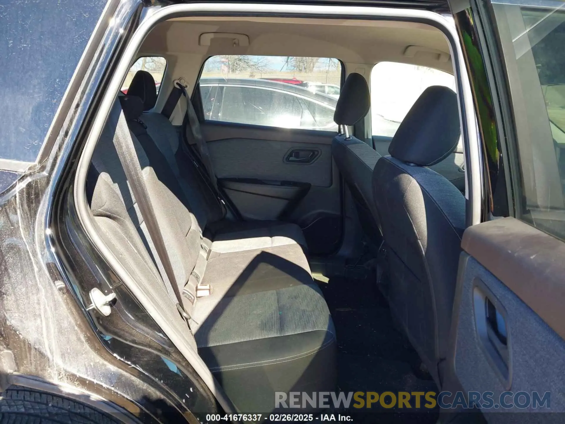 8 Photograph of a damaged car JN8AT3AB7MW211782 NISSAN ROGUE 2021