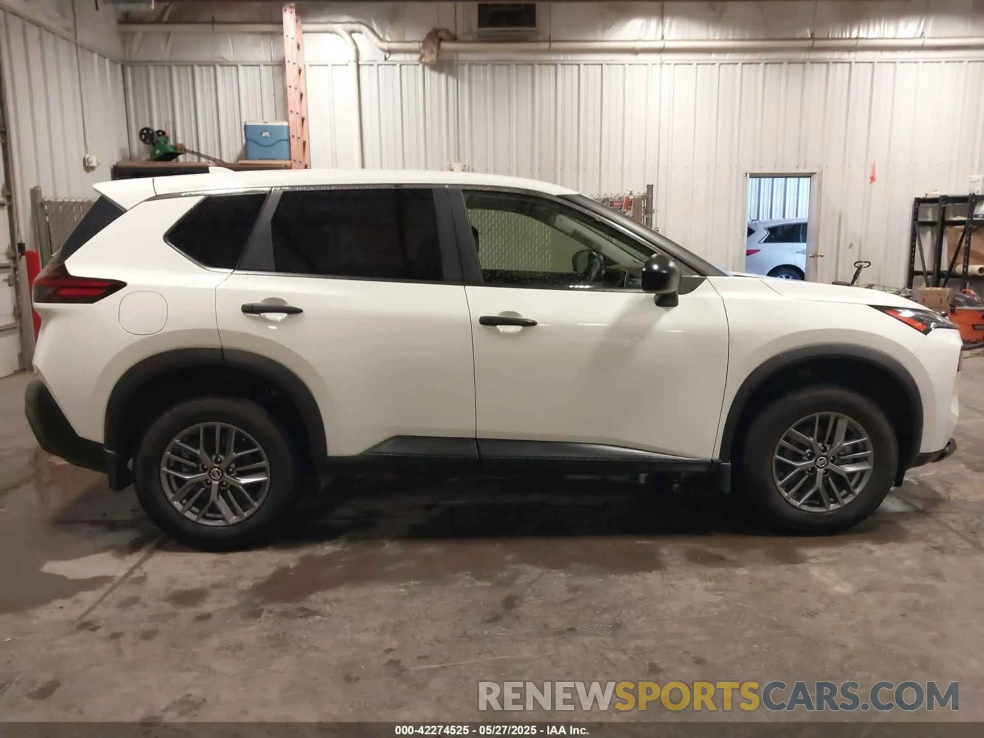 13 Photograph of a damaged car JN8AT3AB9MW210861 NISSAN ROGUE 2021