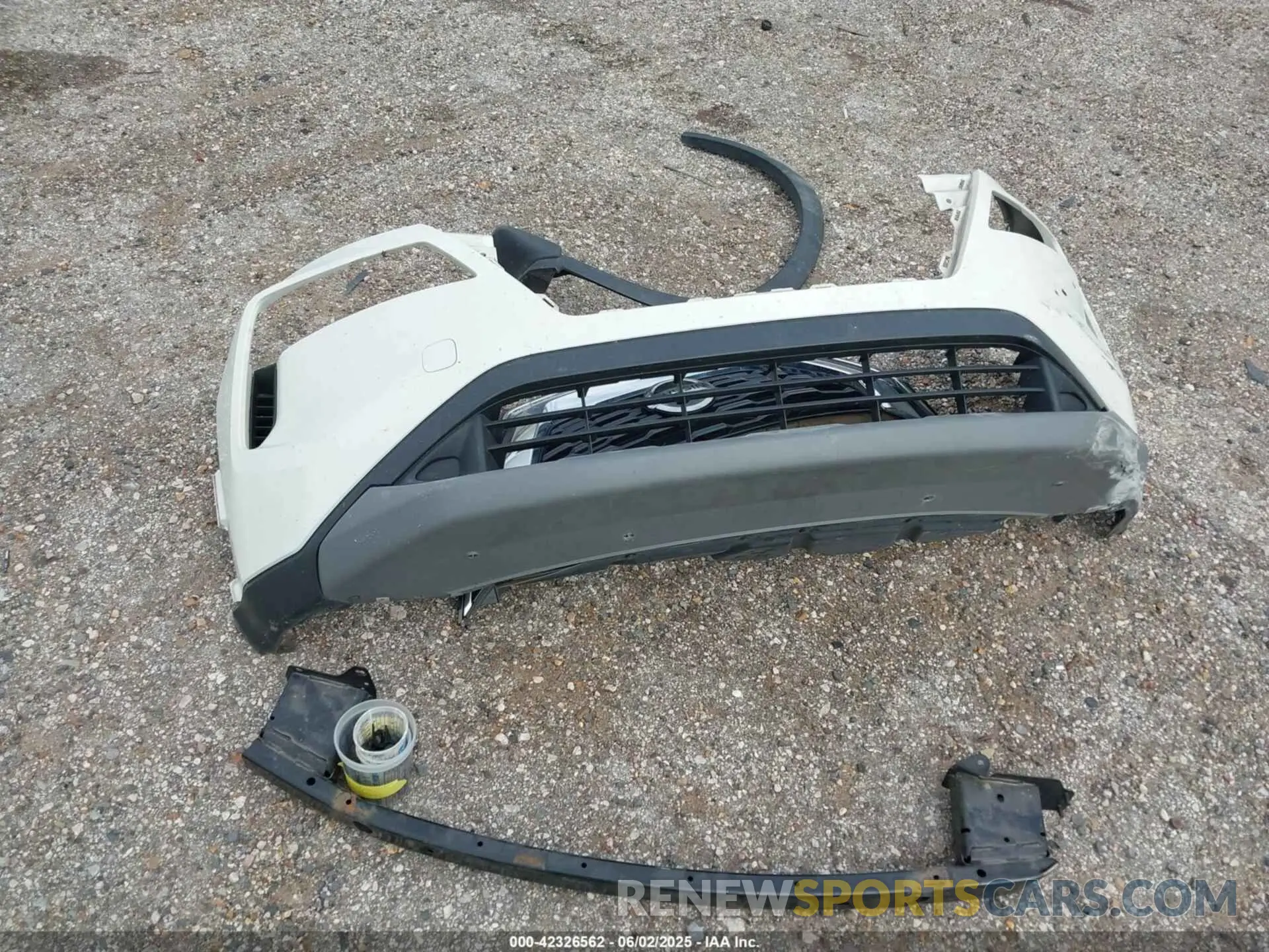 12 Photograph of a damaged car JN8AT3BA1MW003936 NISSAN ROGUE 2021