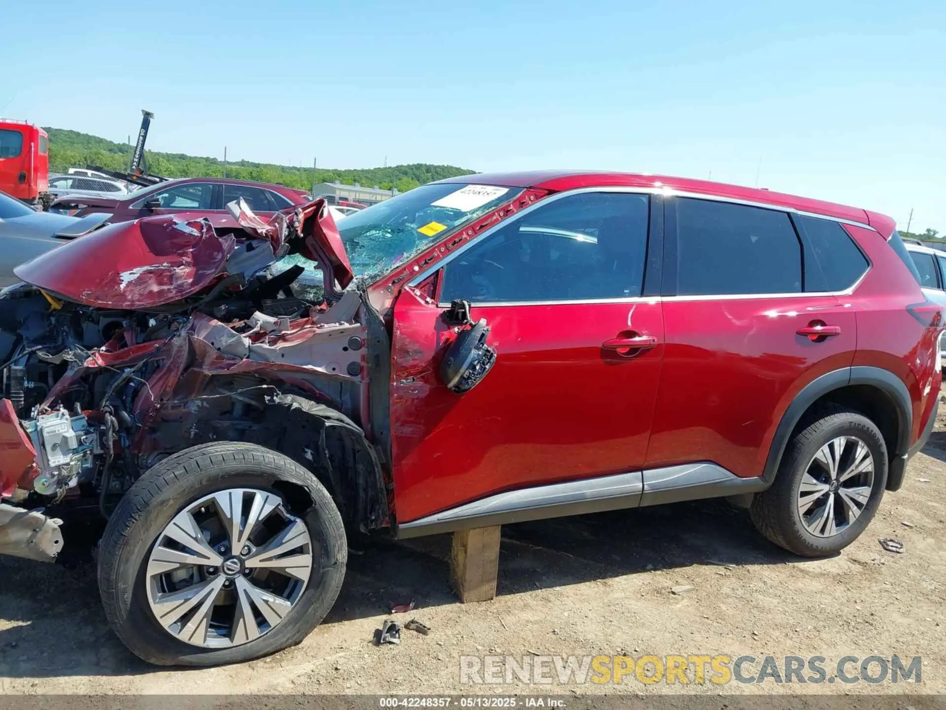 15 Photograph of a damaged car JN8AT3BA1MW010658 NISSAN ROGUE 2021