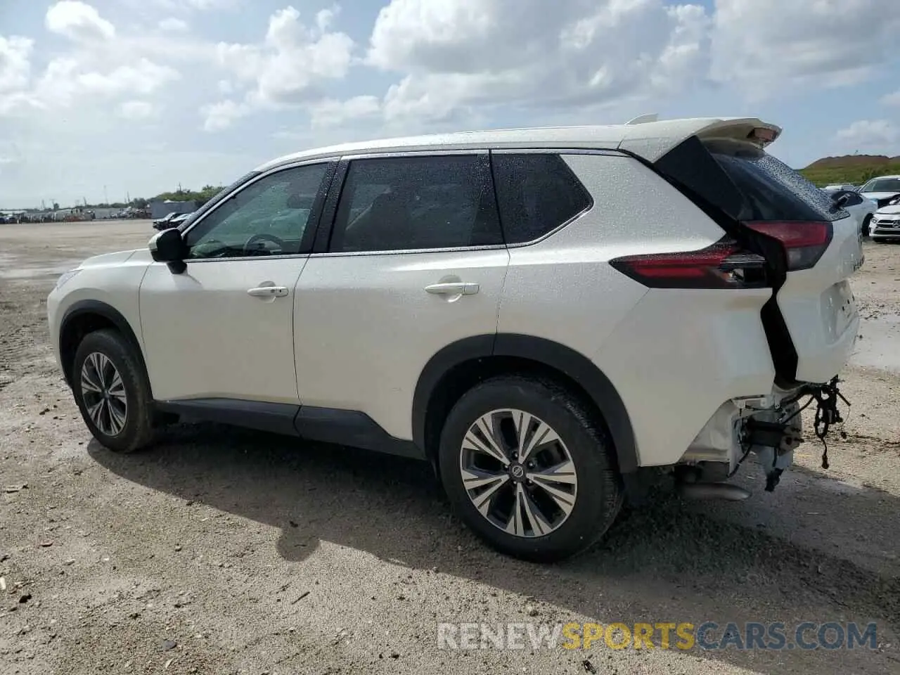 2 Photograph of a damaged car JN8AT3BA2MW011057 NISSAN ROGUE 2021