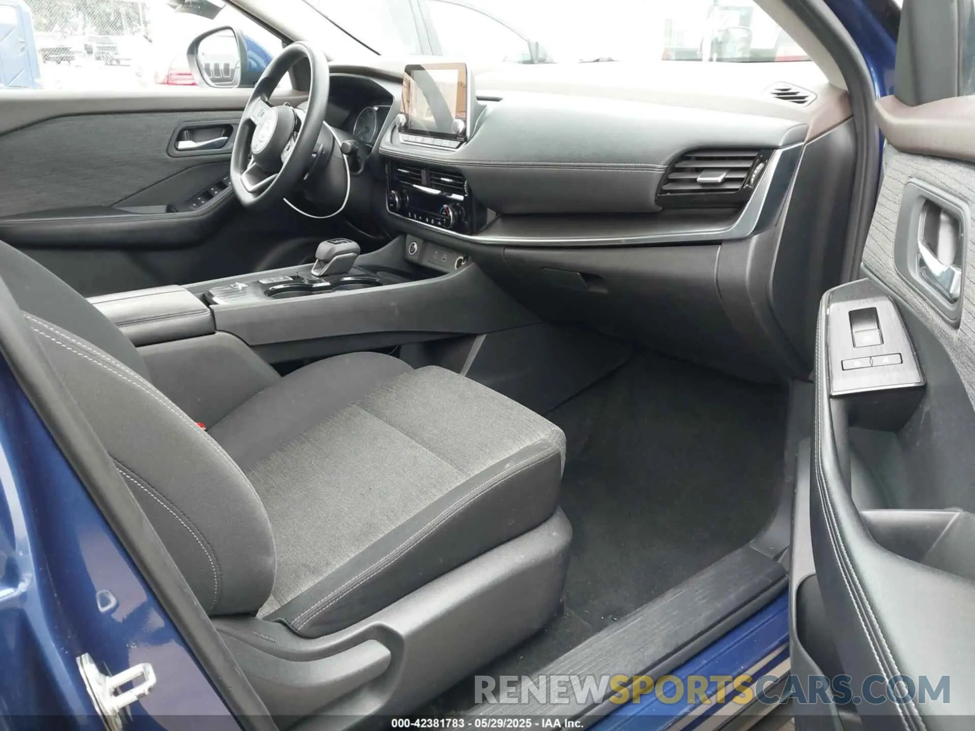 5 Photograph of a damaged car JN8AT3BA3MW011570 NISSAN ROGUE 2021