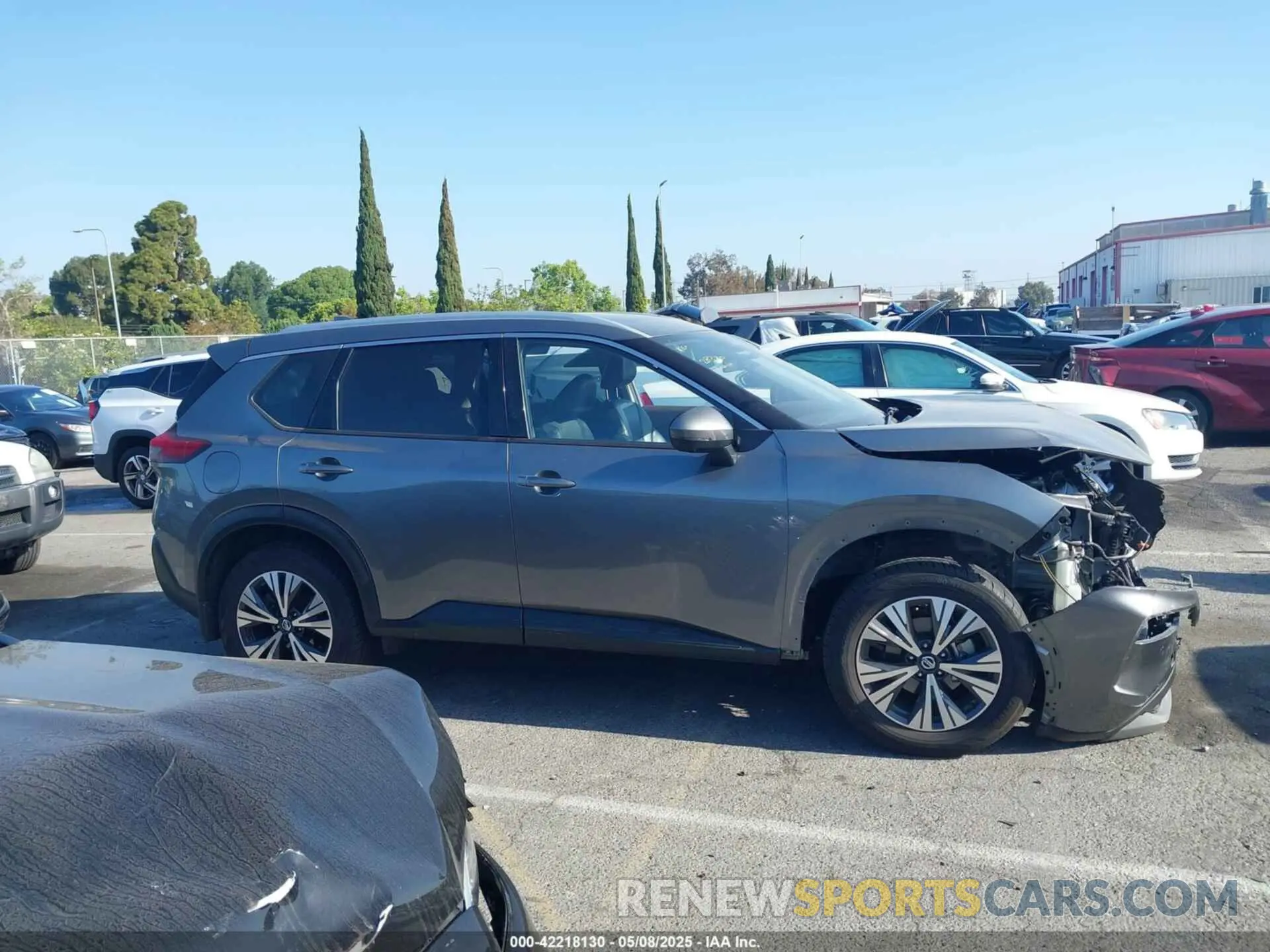 14 Photograph of a damaged car JN8AT3BA4MW022674 NISSAN ROGUE 2021