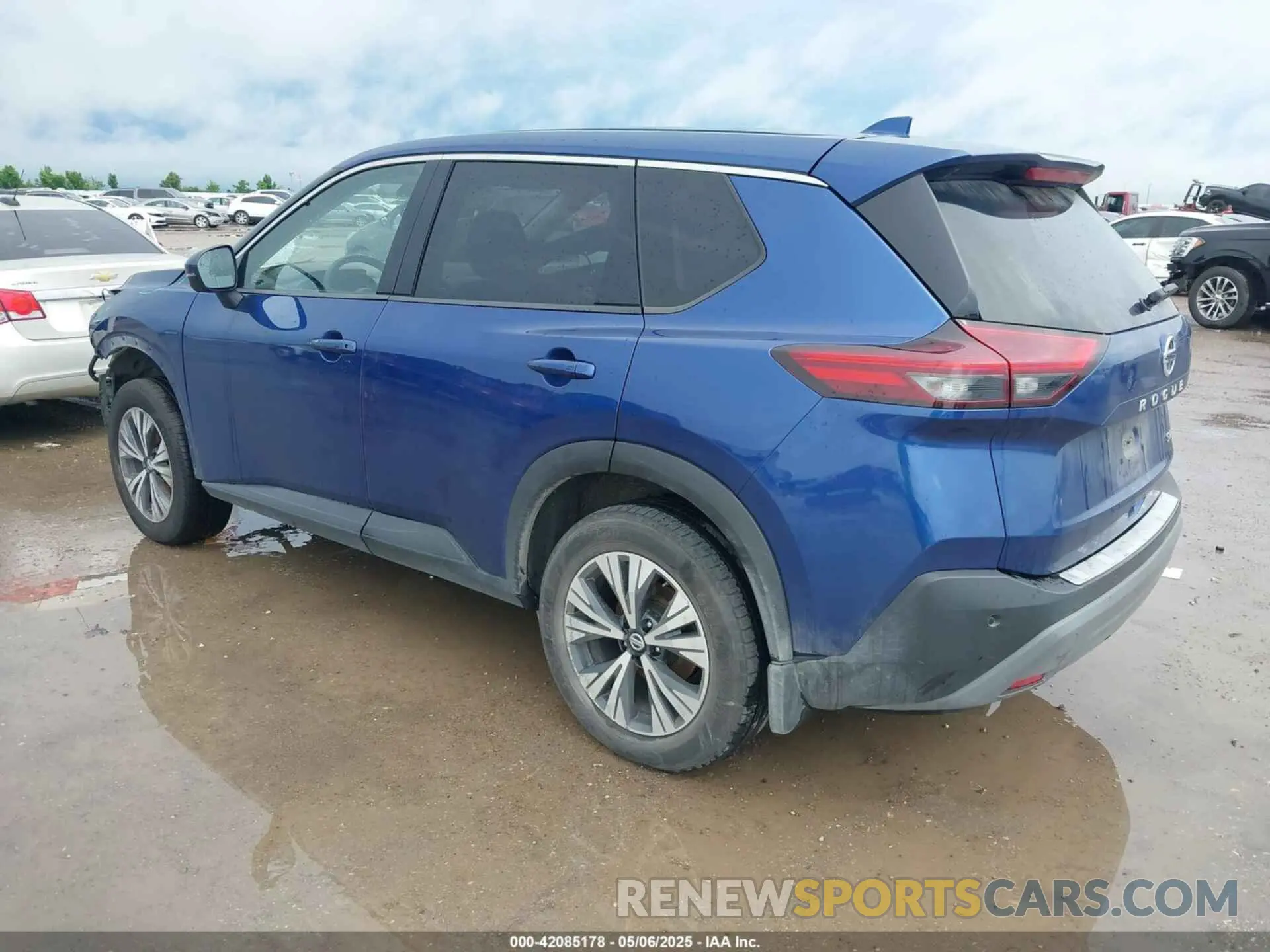 3 Photograph of a damaged car JN8AT3BA5MW010629 NISSAN ROGUE 2021