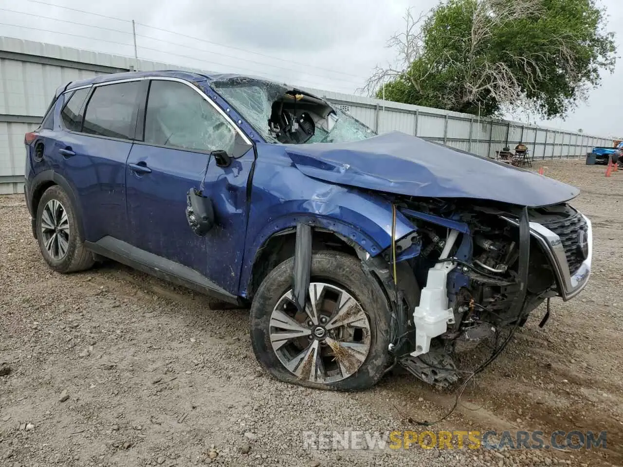 4 Photograph of a damaged car JN8AT3BA6MW010168 NISSAN ROGUE 2021