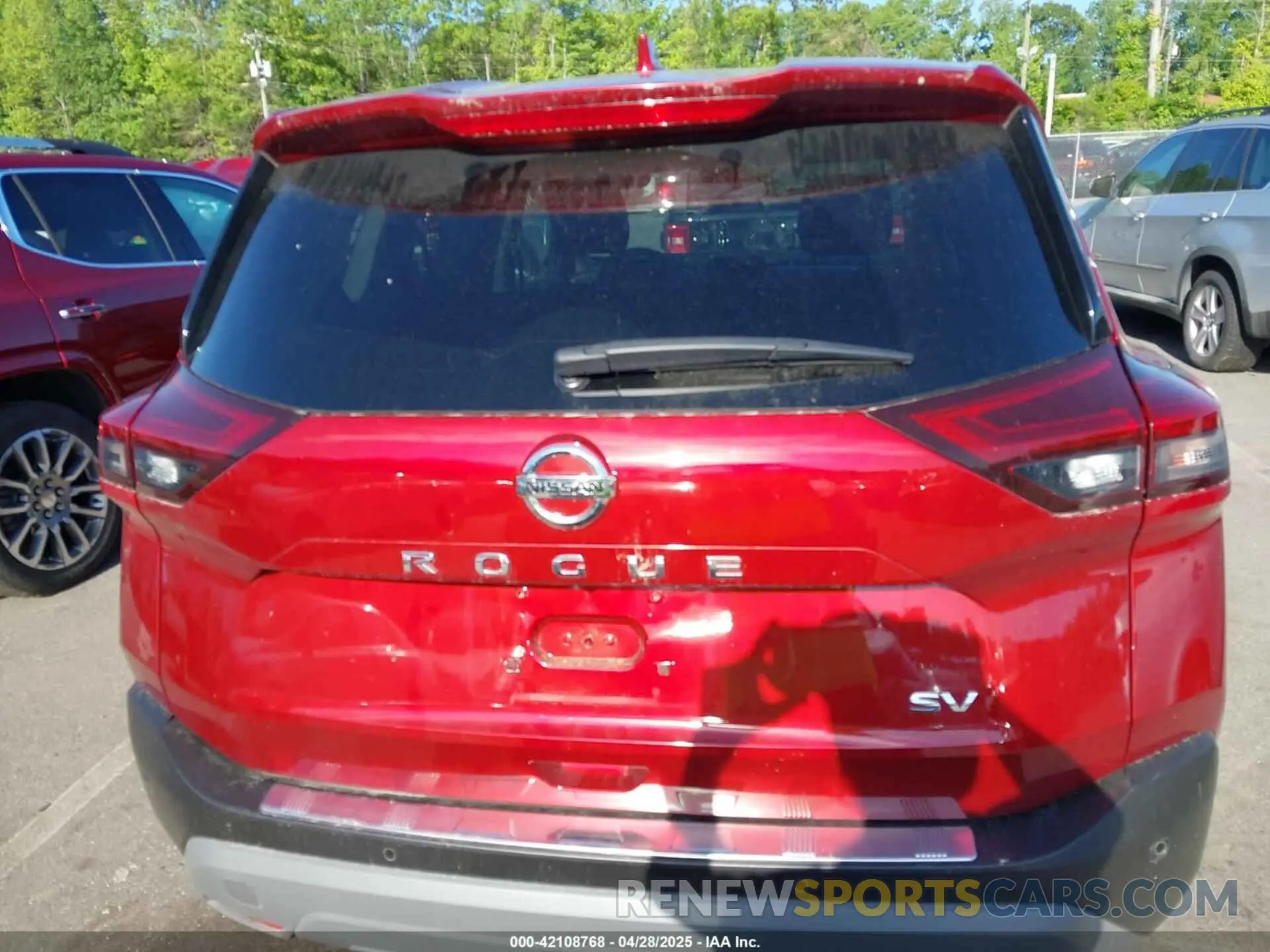 16 Photograph of a damaged car JN8AT3BA7MW008431 NISSAN ROGUE 2021