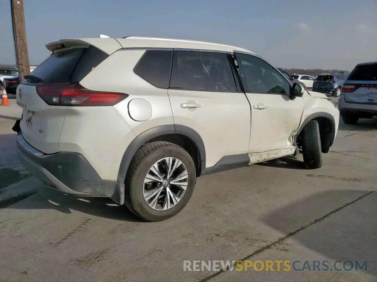 3 Photograph of a damaged car JN8AT3BA7MW021387 NISSAN ROGUE 2021