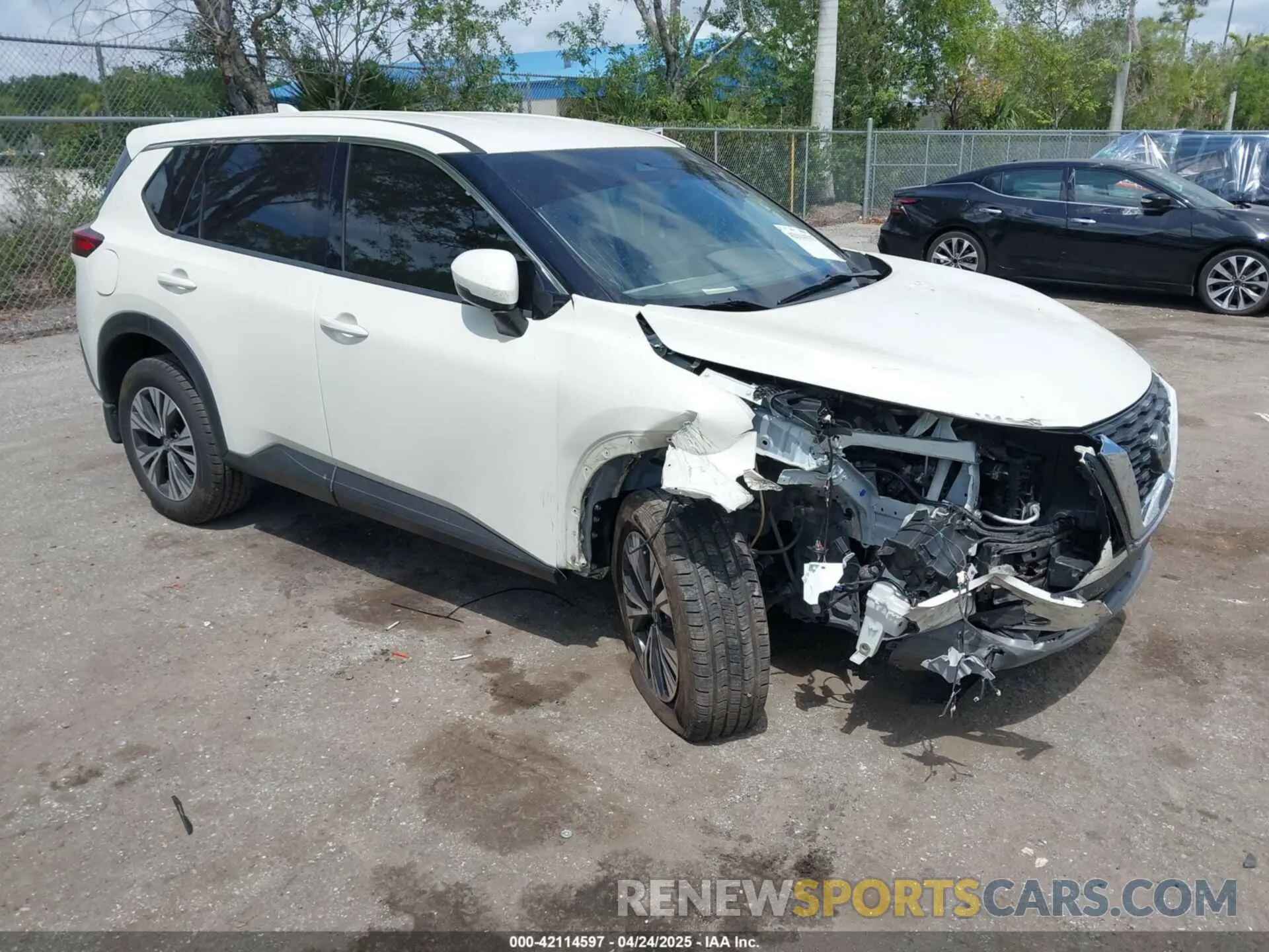 1 Photograph of a damaged car JN8AT3BA8MW011015 NISSAN ROGUE 2021