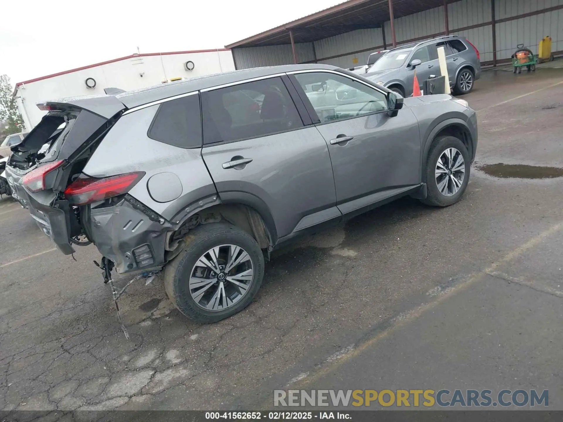 4 Photograph of a damaged car JN8AT3BA8MW025576 NISSAN ROGUE 2021