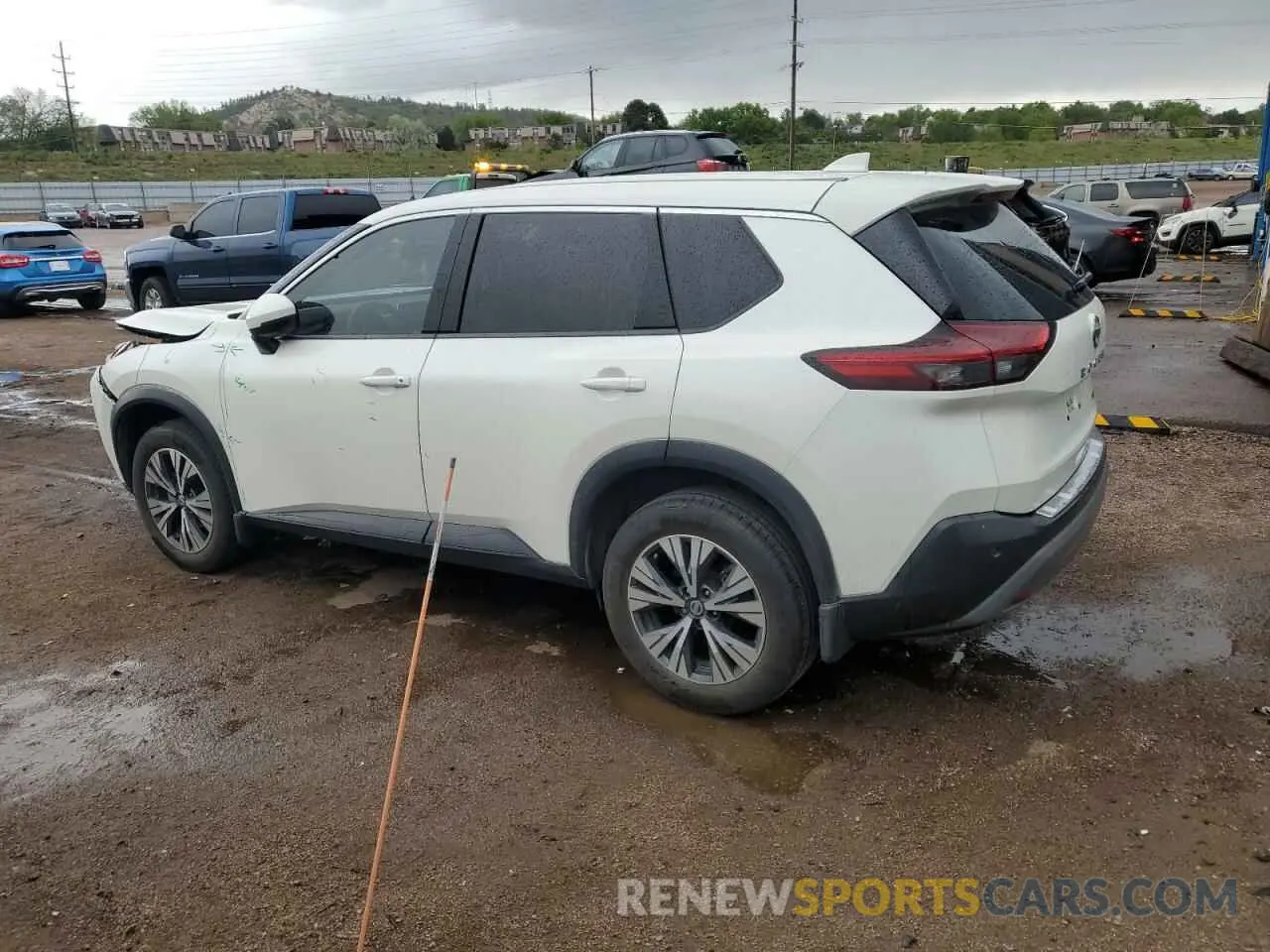 2 Photograph of a damaged car JN8AT3BA9MW013338 NISSAN ROGUE 2021