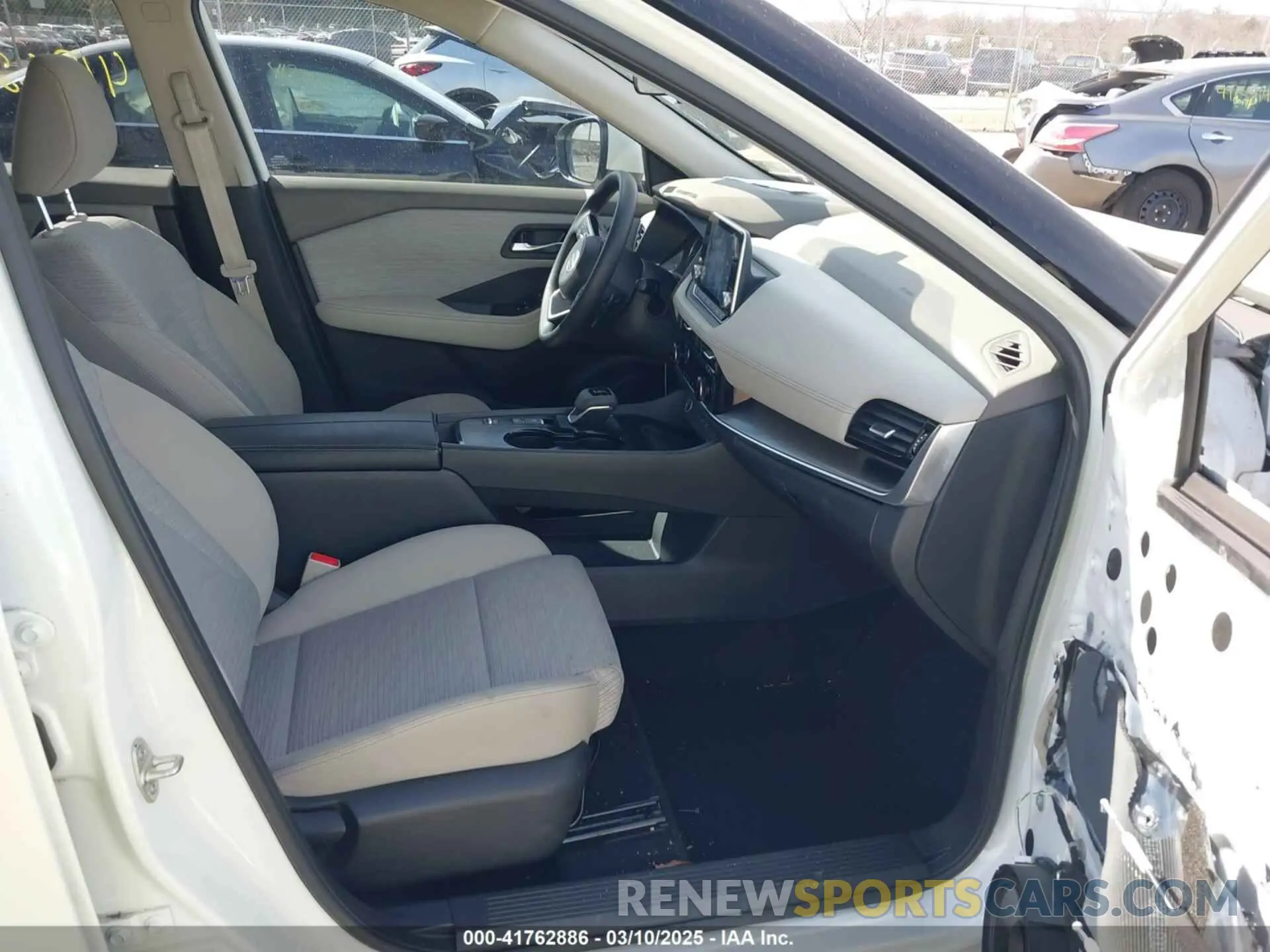 5 Photograph of a damaged car JN8AT3BAXMW010786 NISSAN ROGUE 2021