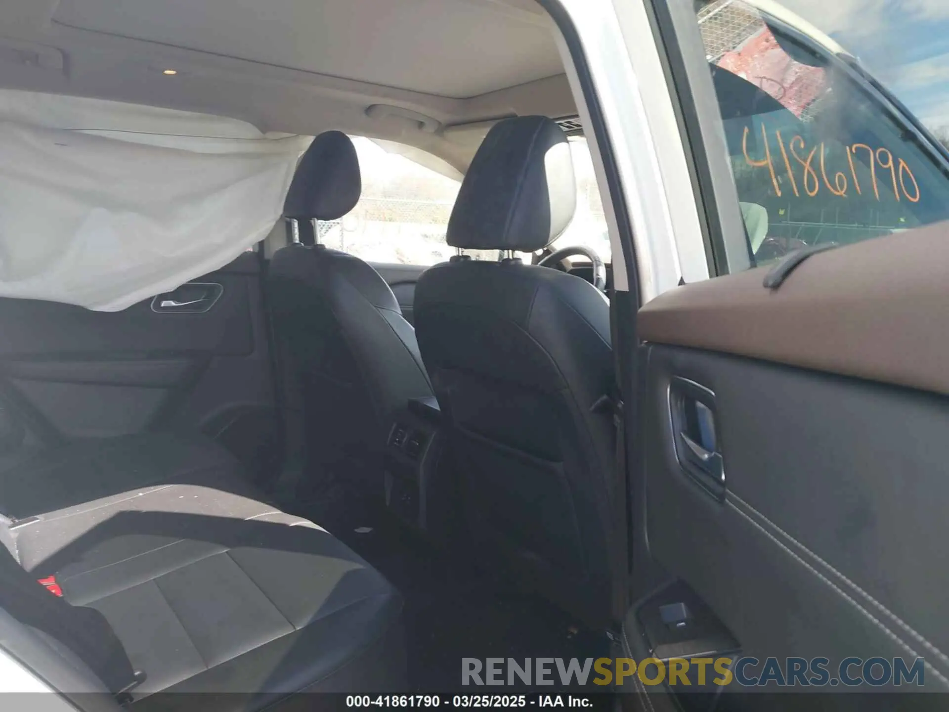 8 Photograph of a damaged car JN8AT3BB0MW214750 NISSAN ROGUE 2021