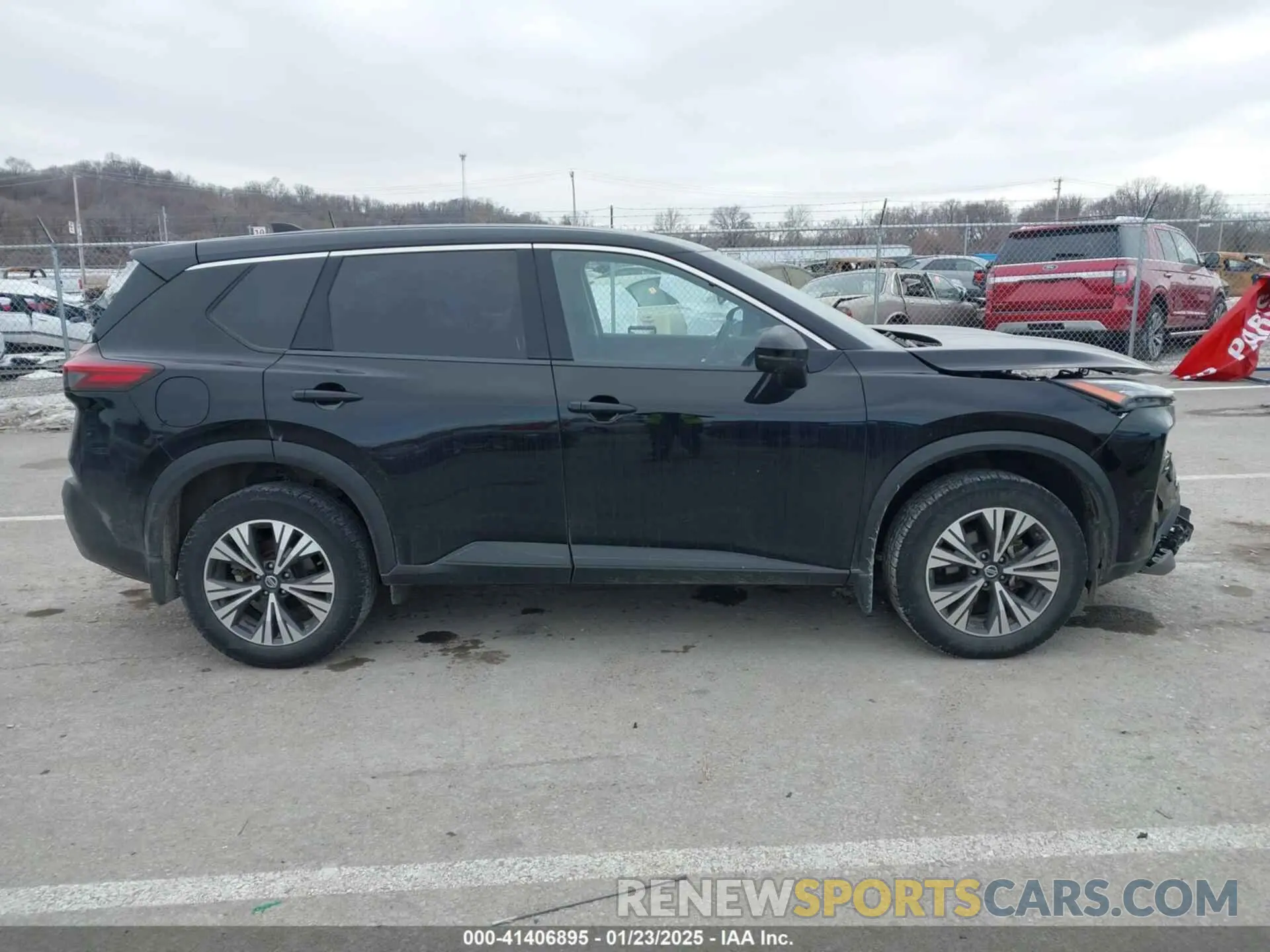 13 Photograph of a damaged car JN8AT3BB1MW204809 NISSAN ROGUE 2021
