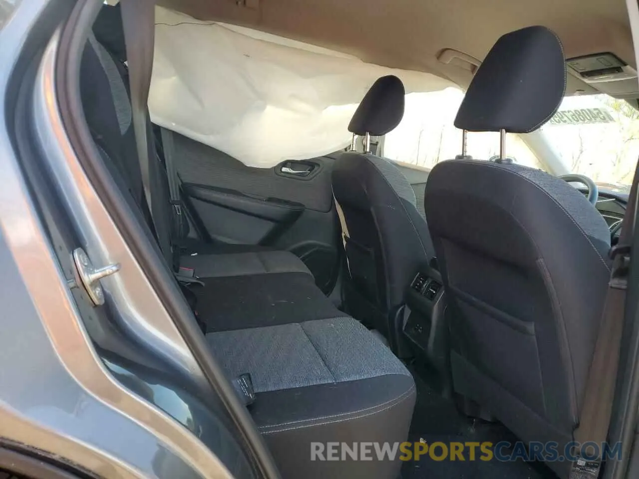 10 Photograph of a damaged car JN8AT3BB1MW209850 NISSAN ROGUE 2021
