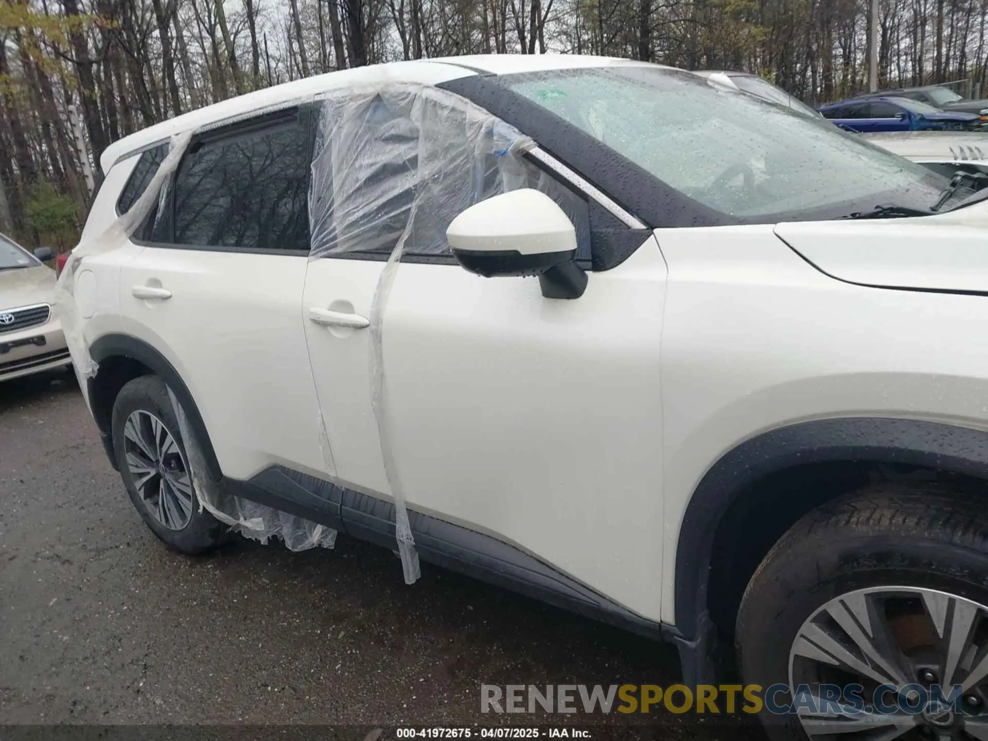 12 Photograph of a damaged car JN8AT3BB1MW232187 NISSAN ROGUE 2021