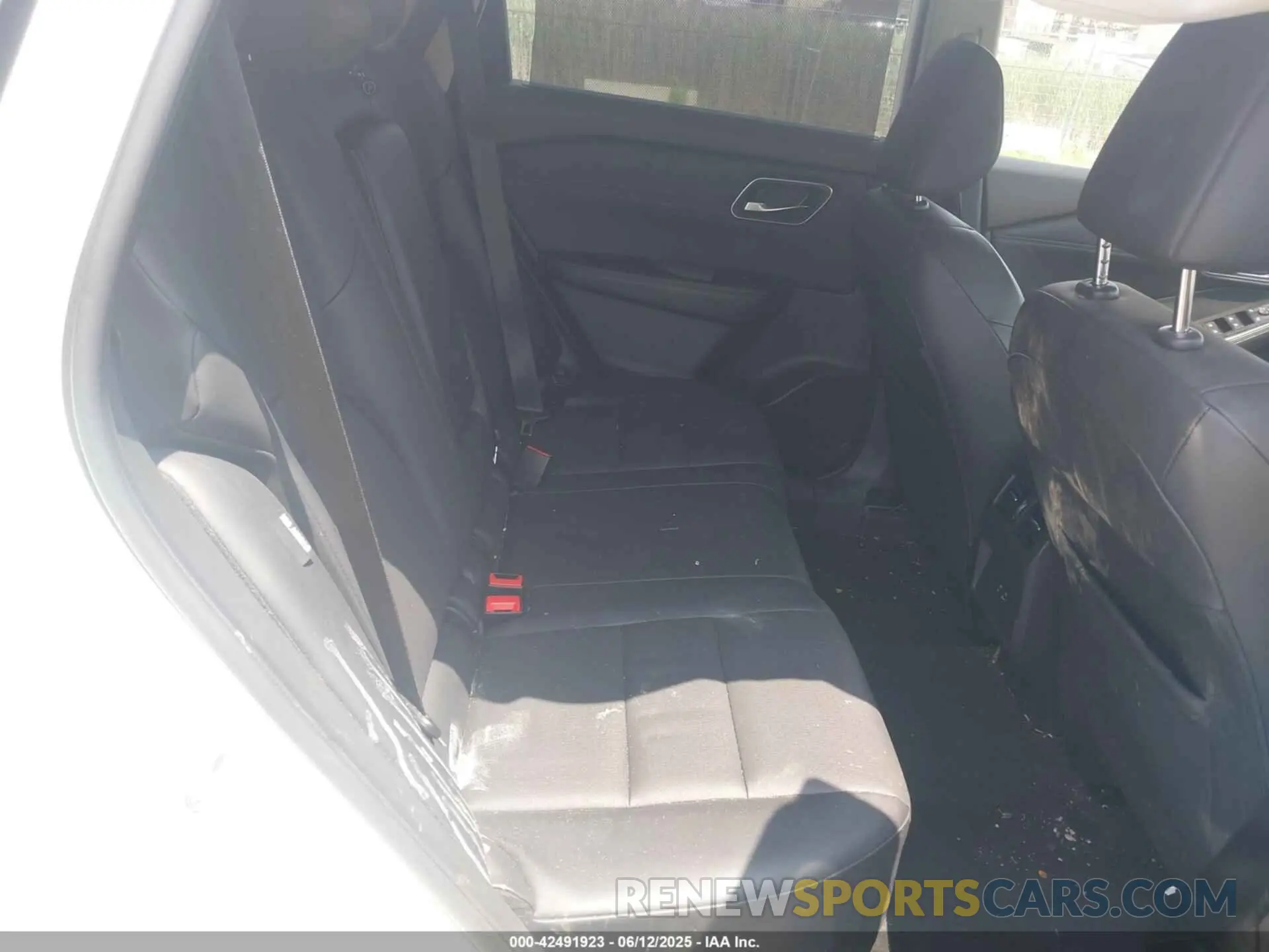 8 Photograph of a damaged car JN8AT3BB1MW233209 NISSAN ROGUE 2021